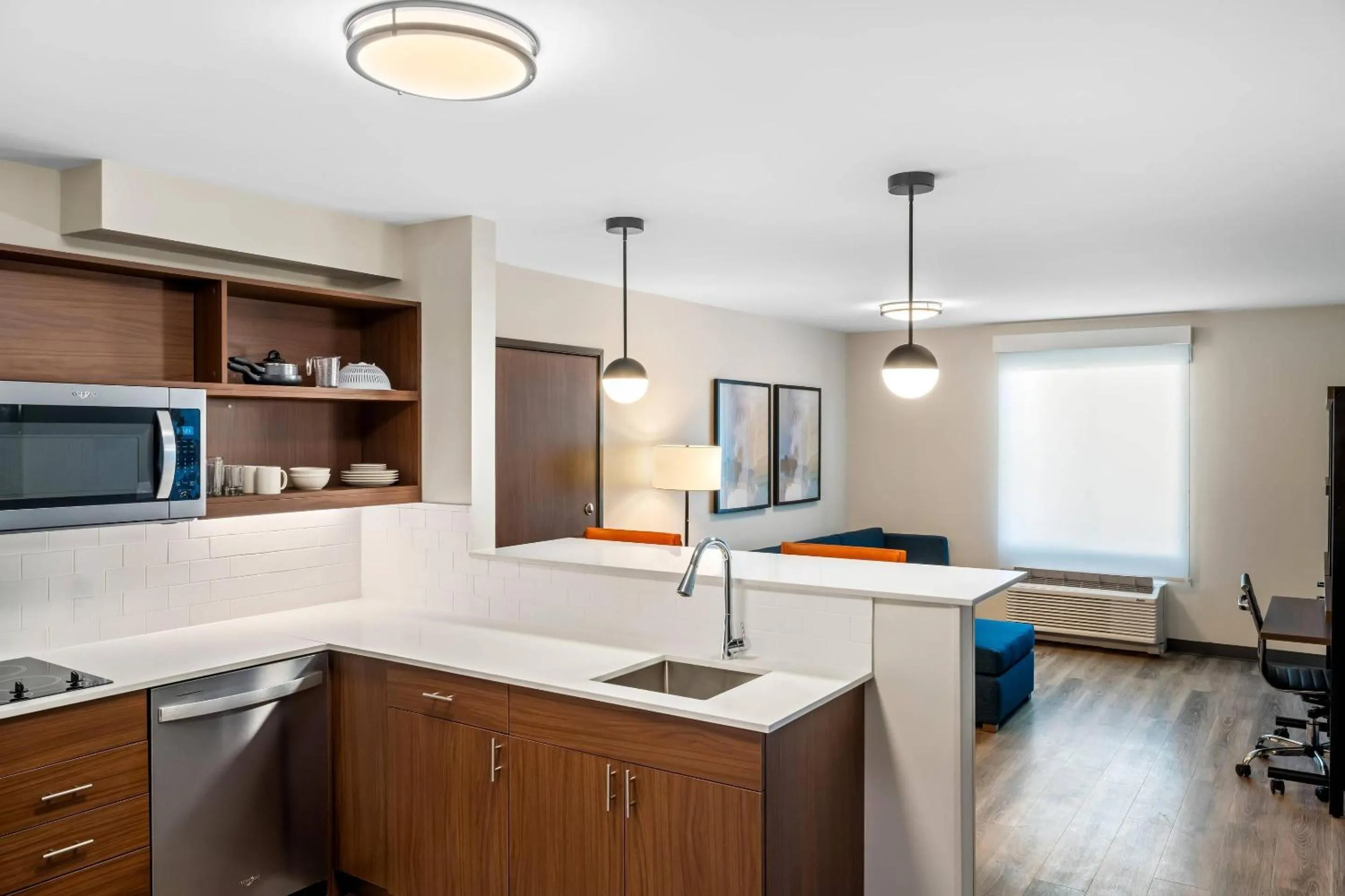 1 Bedroom King Suite -  Non Smoking in Everhome Suites Bozeman