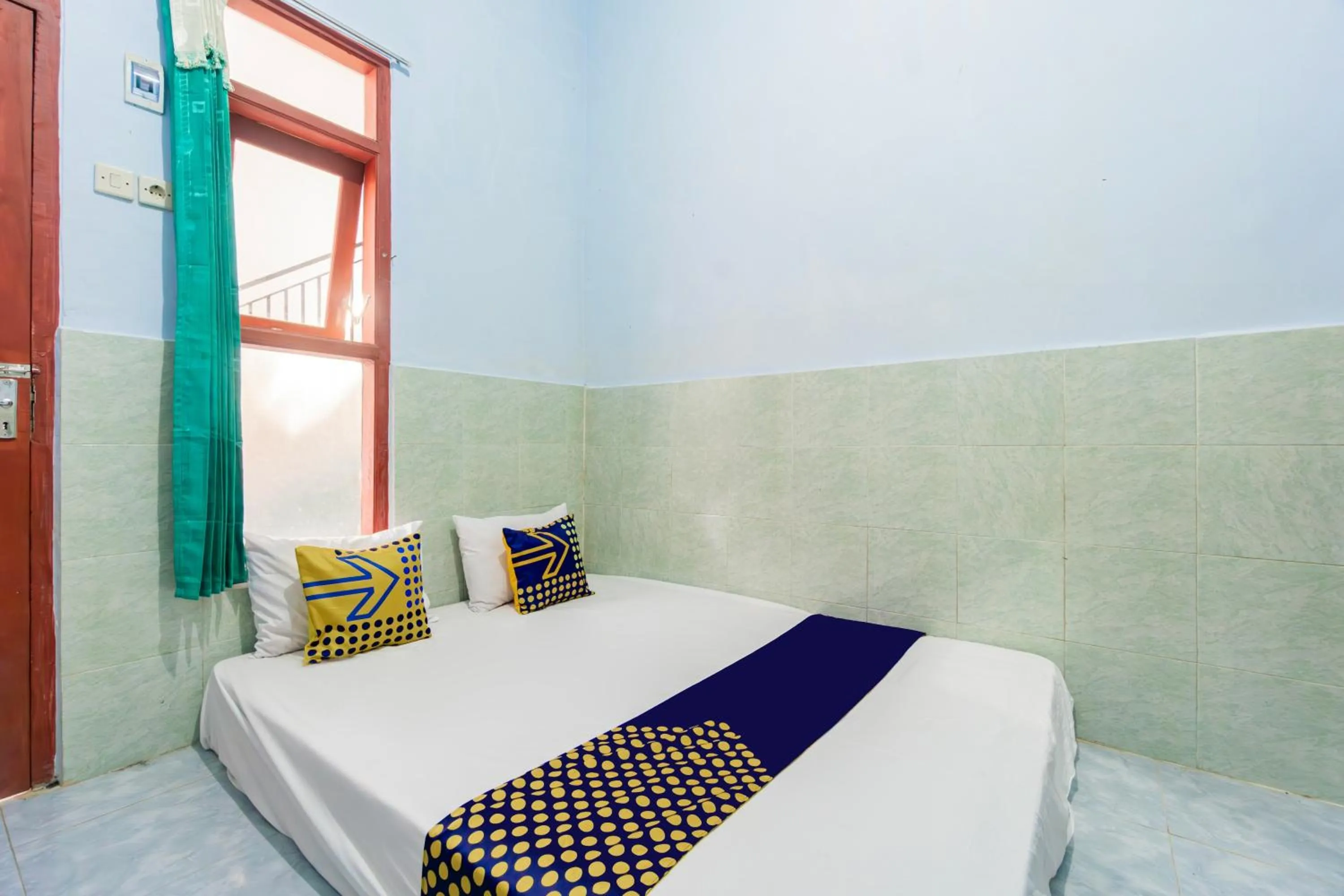 Bedroom, Bed in SPOT ON 93965 Ibrahim Guest House Syariah