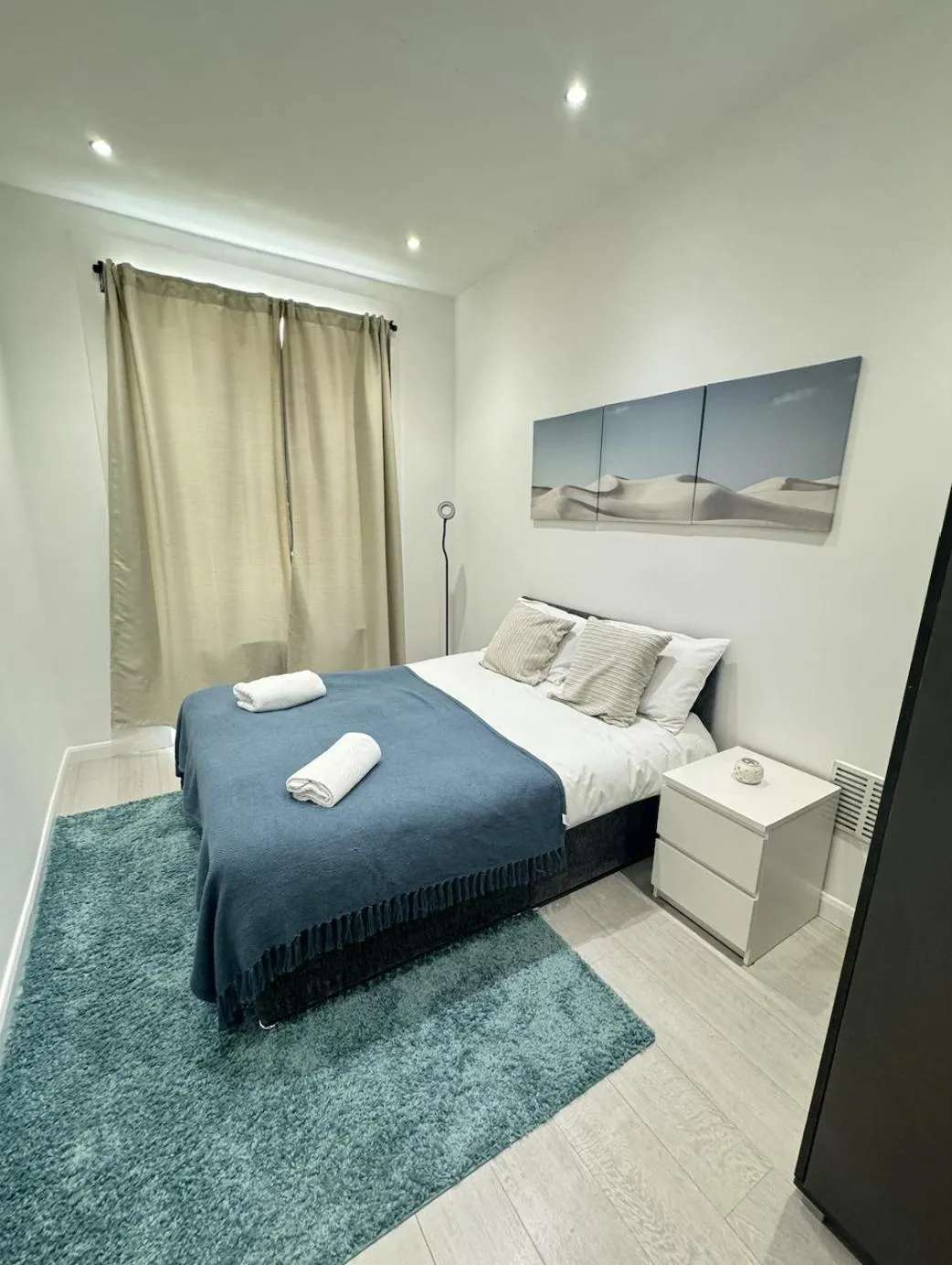 Bedroom, Bed in Smart Homes