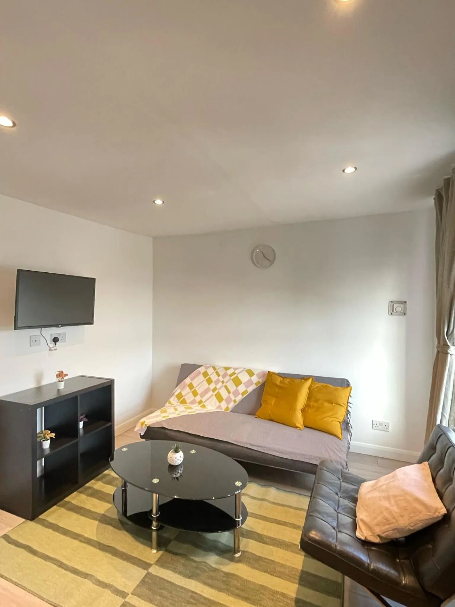 Bed in Smart Homes