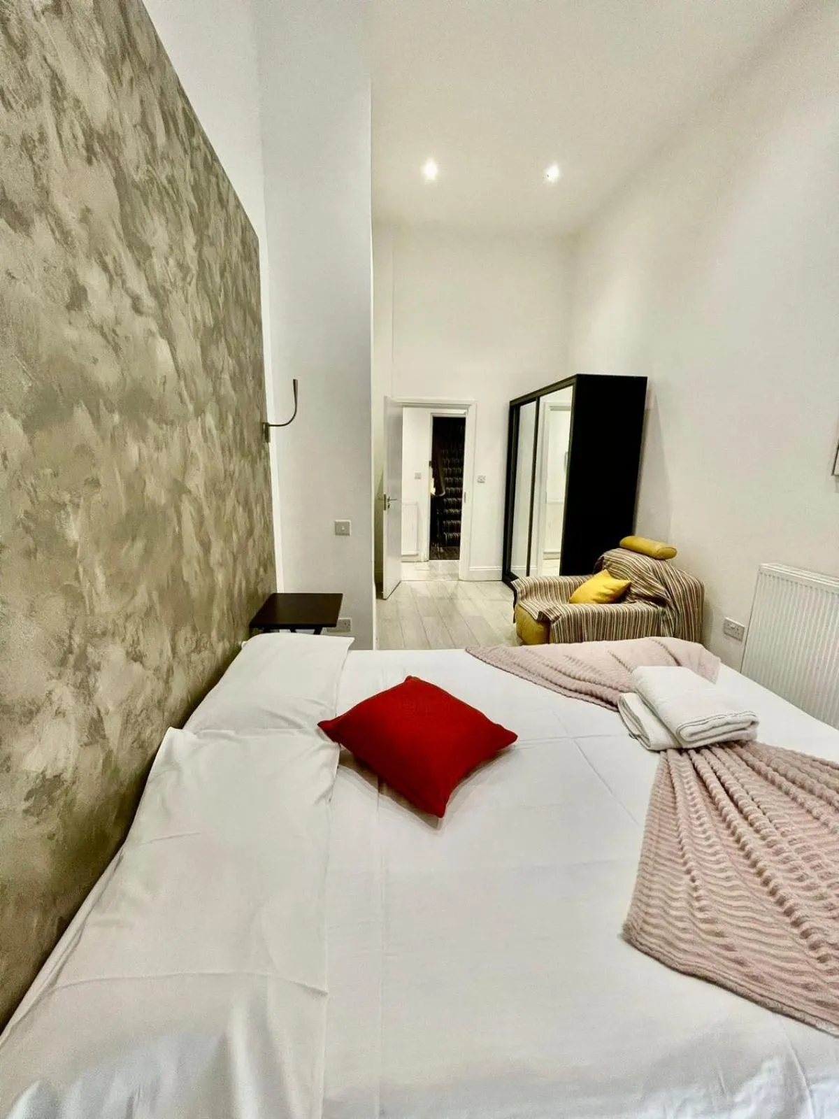 Bedroom, Bed in Smart Homes