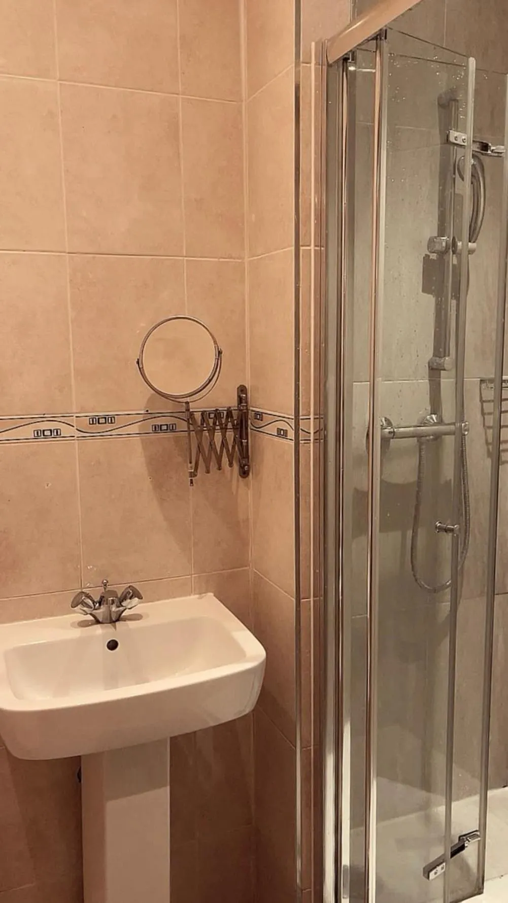 Shower in Smart Homes