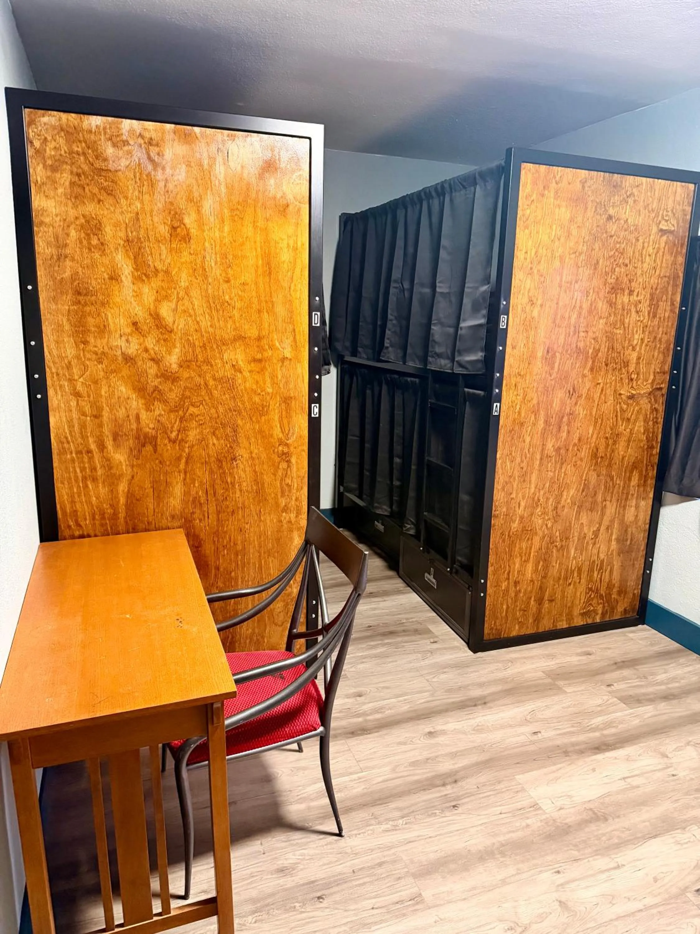 Bed in Sin City Hostel