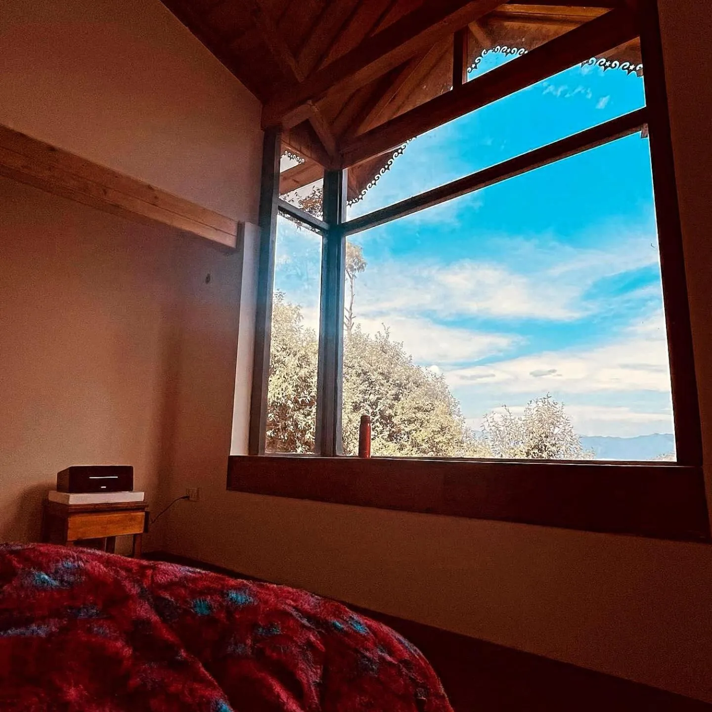 Oakakhi Stays, Deluxe room