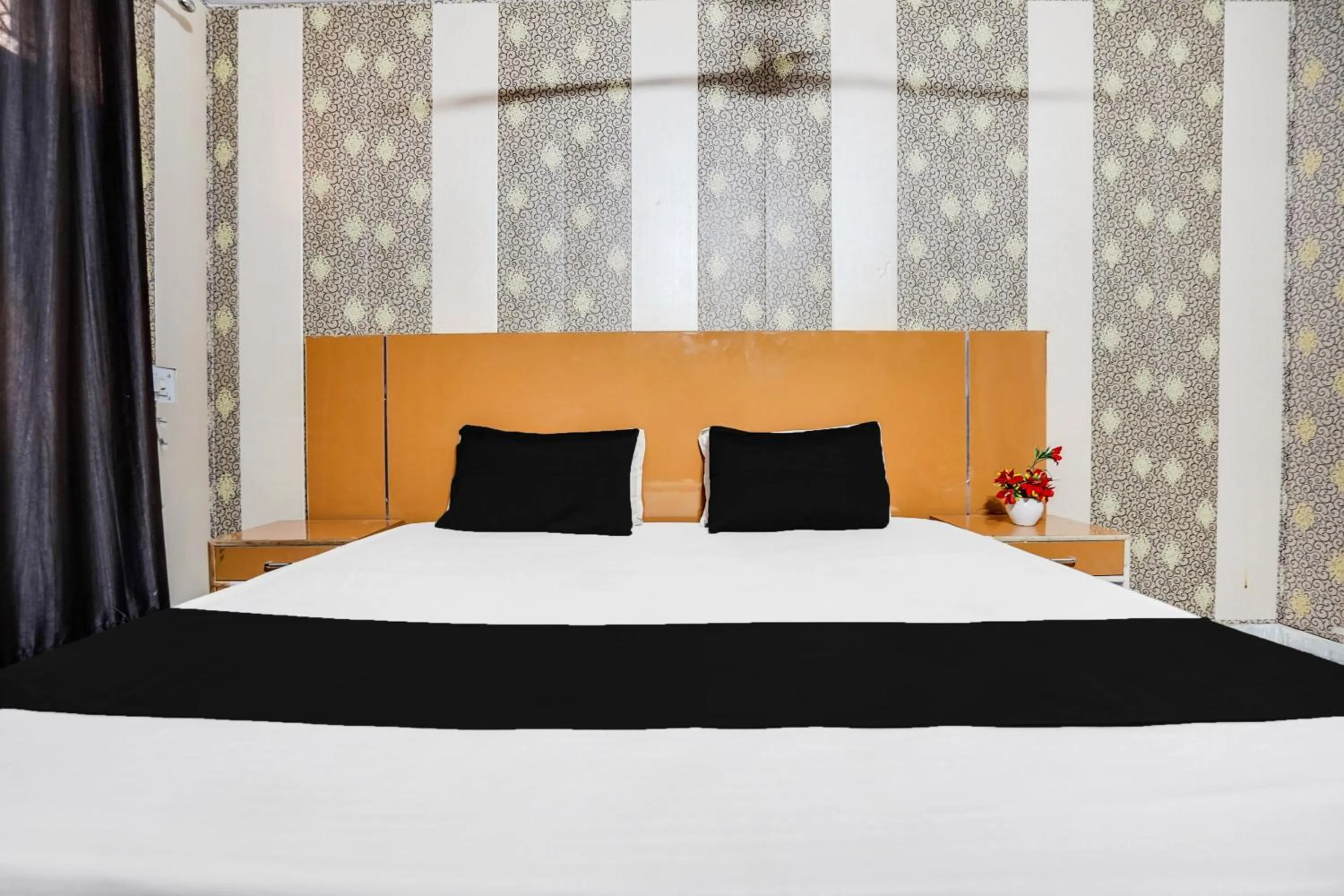 Bedroom, Bed in Hotel O R S Residency