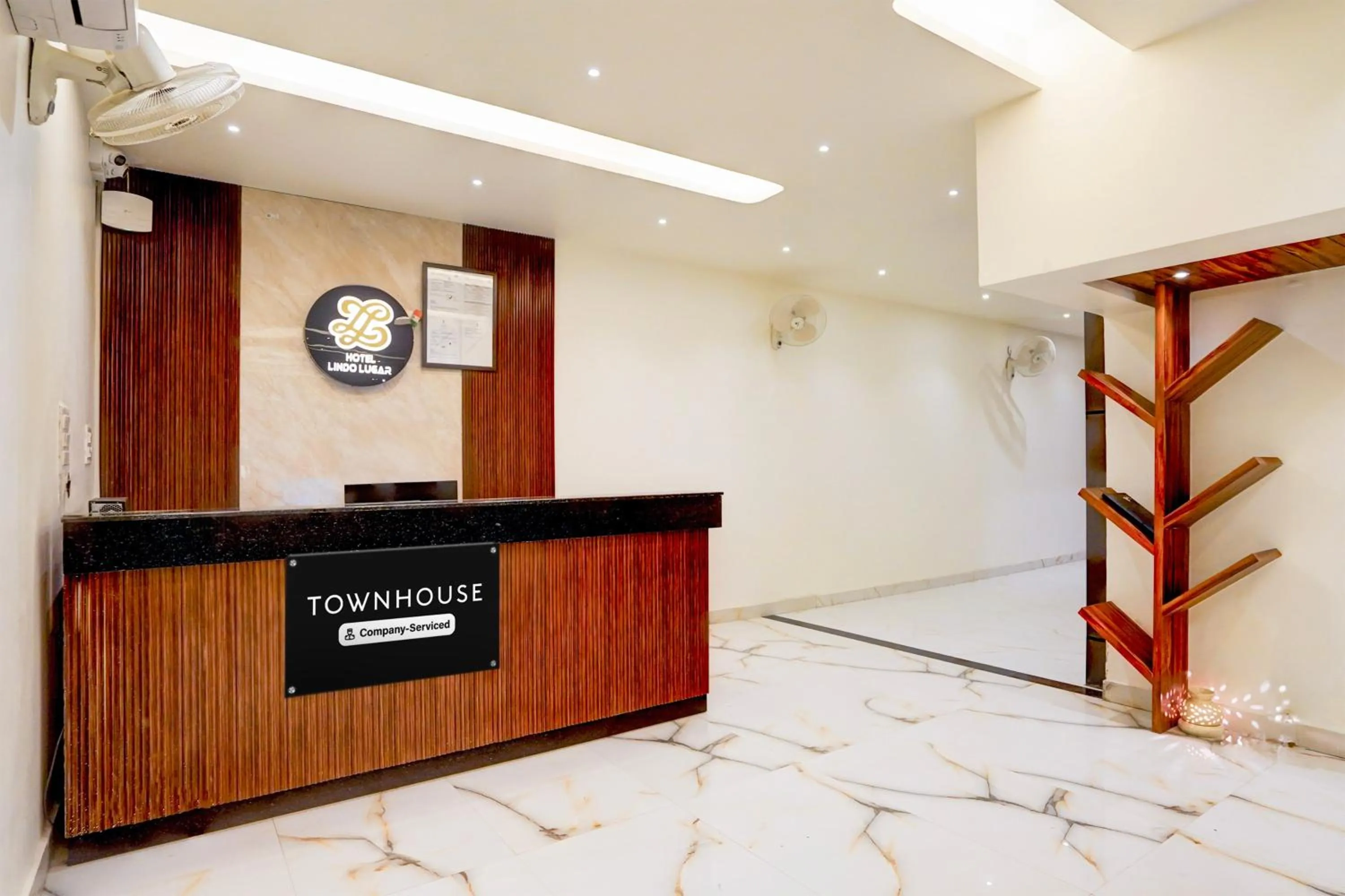 Lobby or reception in Super Townhouse Alwar Formerly Hotel Lindo Lugar