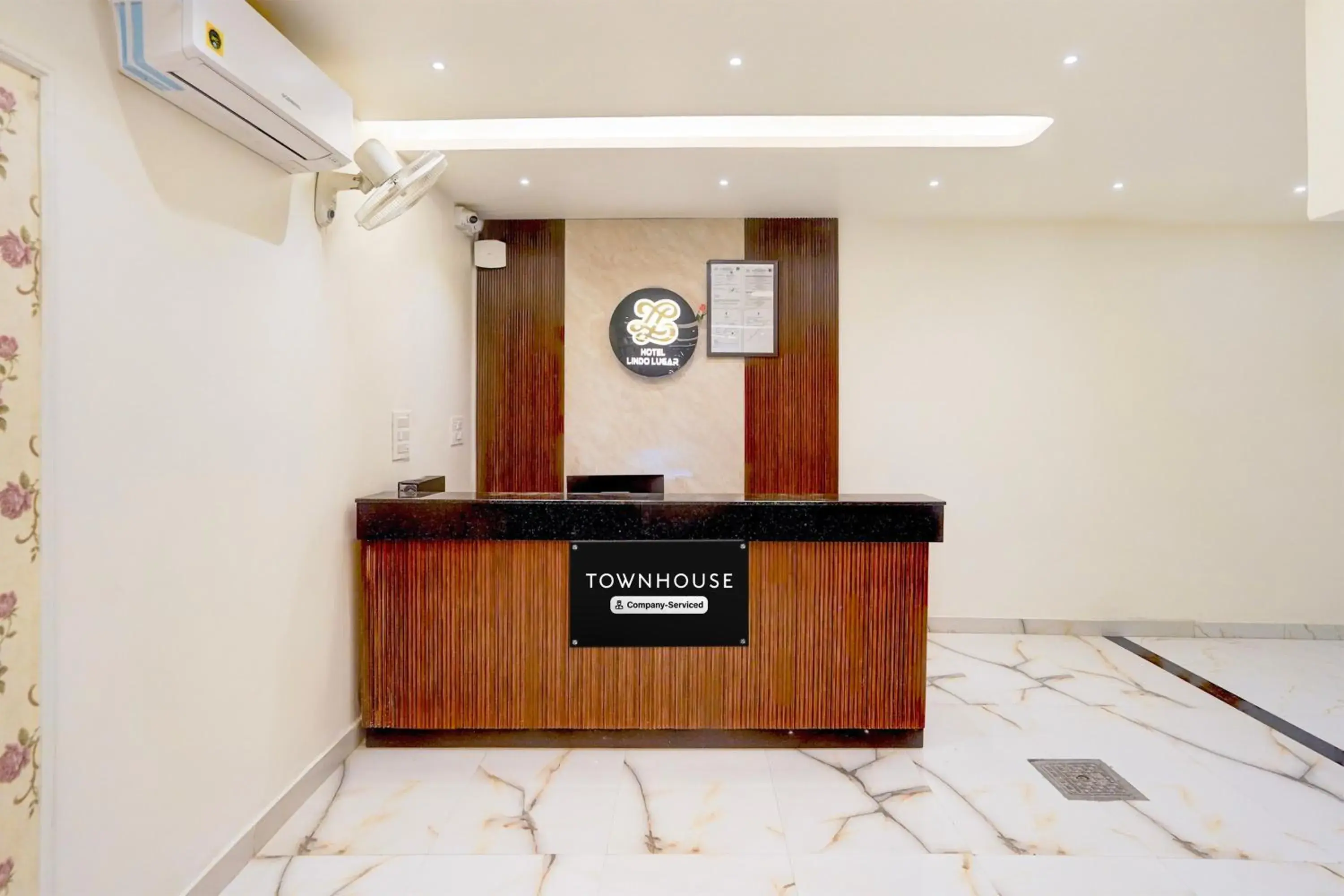 Lobby or reception in Super Townhouse Alwar Formerly Hotel Lindo Lugar Lobby or reception in Super Townhouse Alwar Formerly Hotel Lindo Lugar