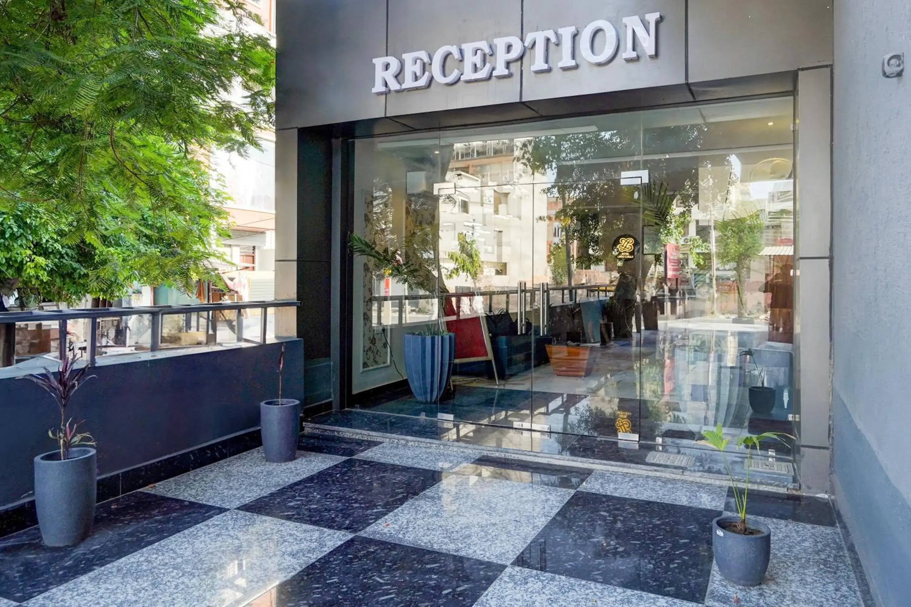 Facade/entrance in Super Townhouse Alwar Formerly Hotel Lindo Lugar Facade/entrance in Super Townhouse Alwar Formerly Hotel Lindo Lugar