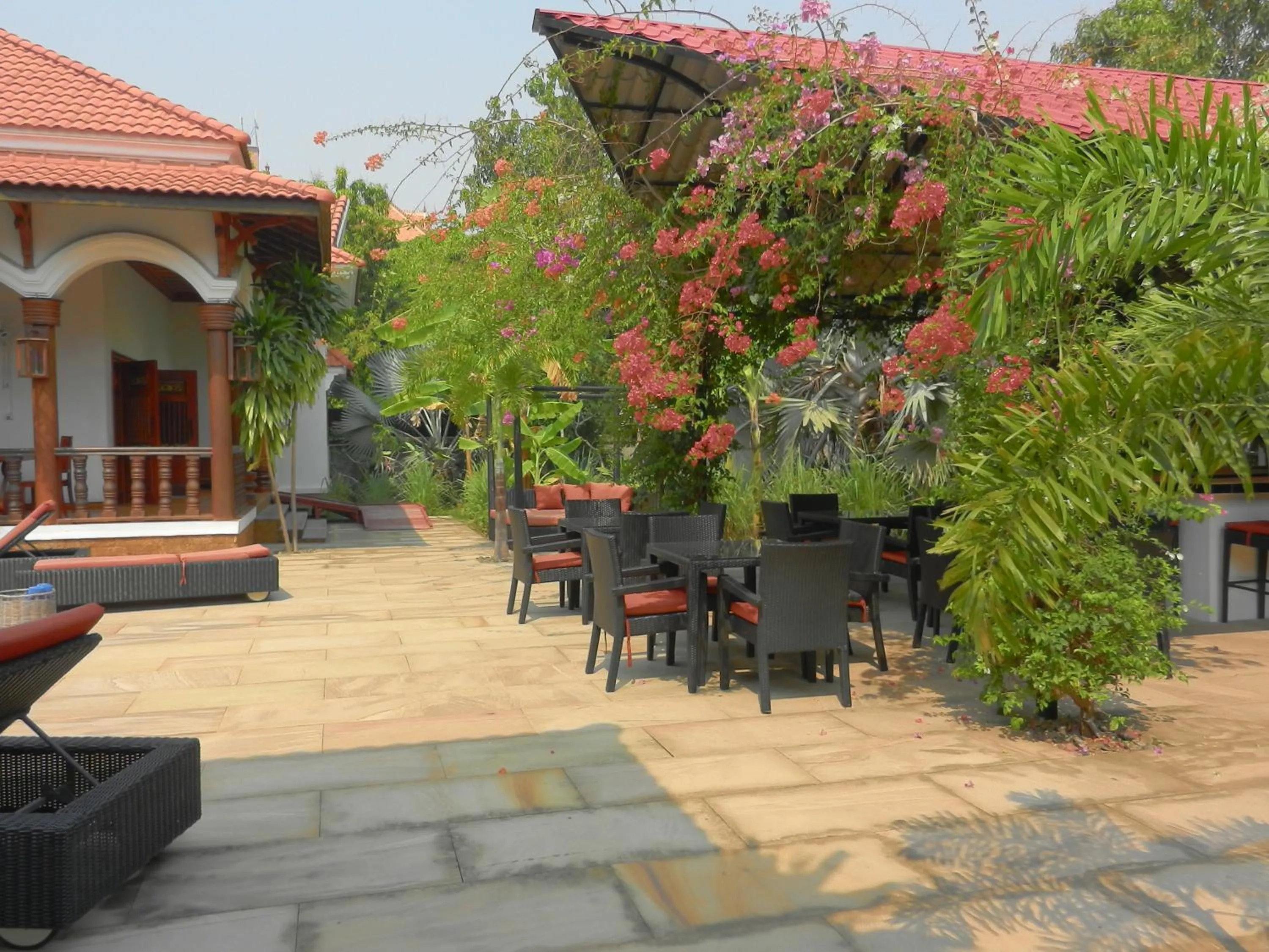 Garden view in Eureka Villas Siem Reap