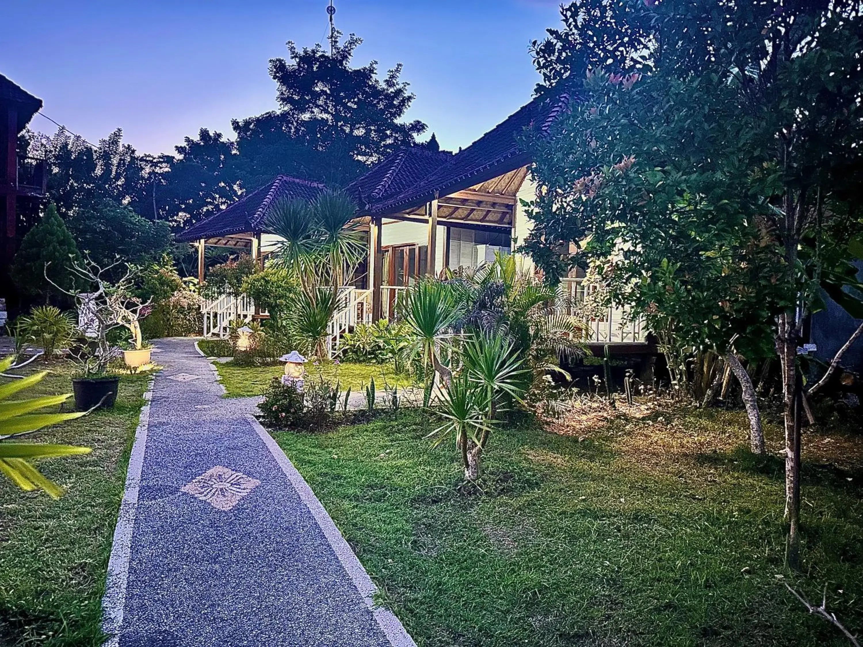 Property building in D mas huts lembongan Property building in D mas huts lembongan