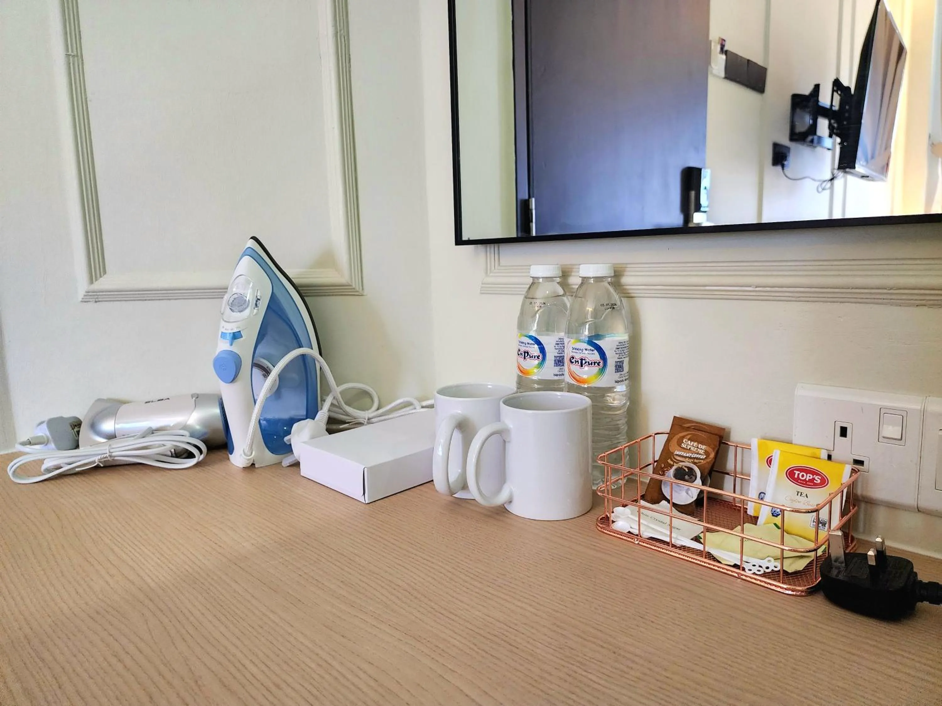 Coffee/tea facilities in Georgetown AY Hotel