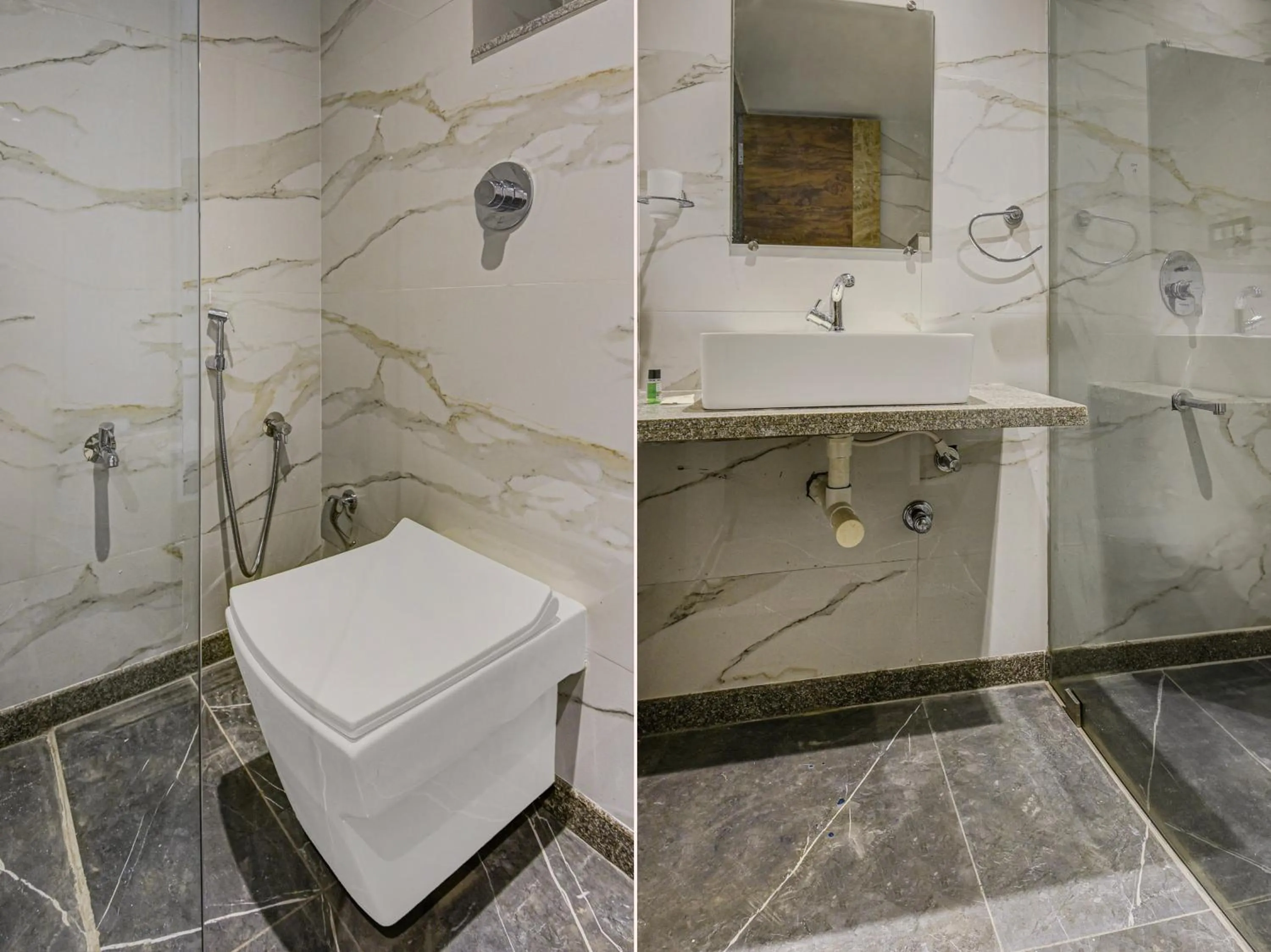 Bathroom in Super Townhouse Madgaon