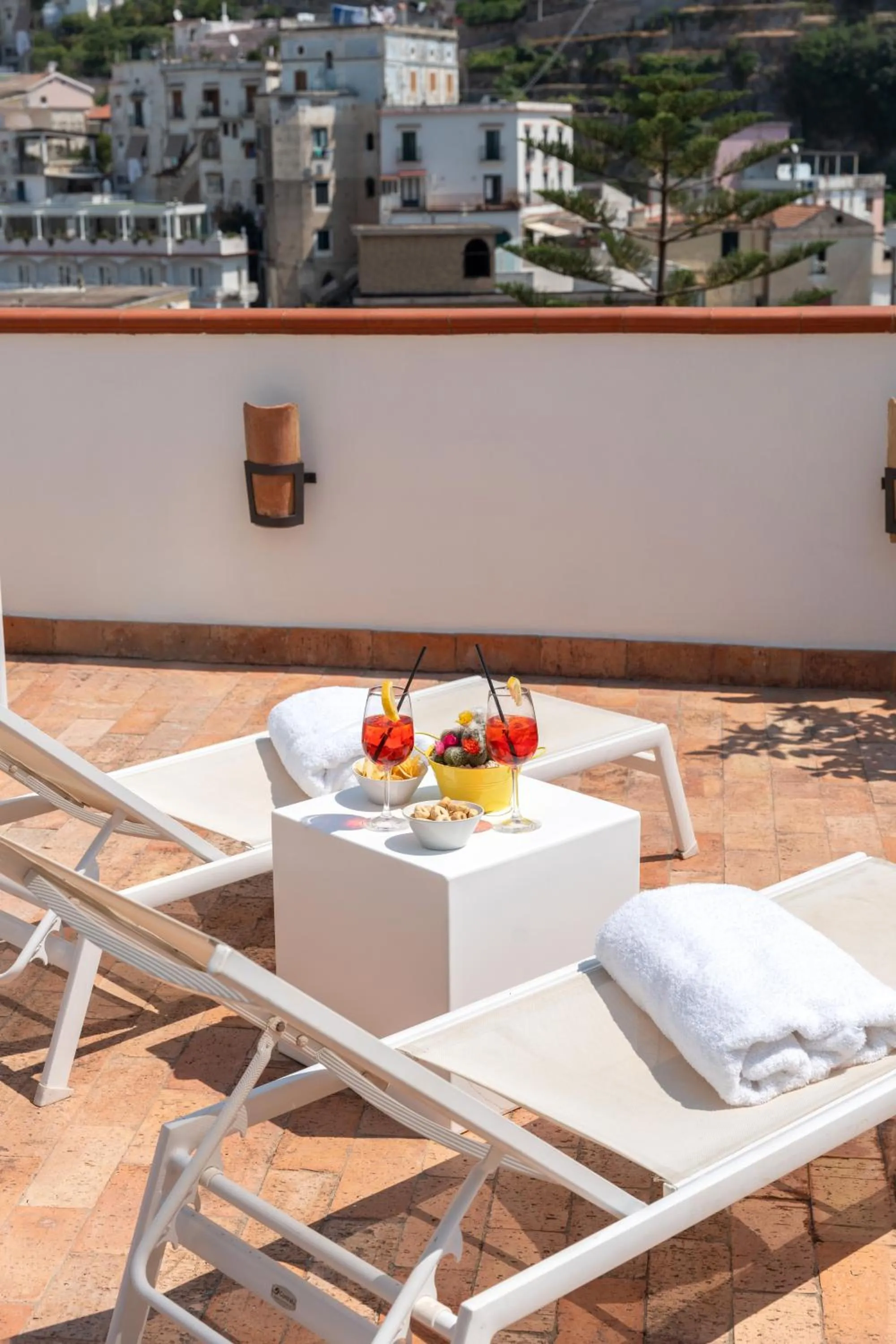 Property building in Torre Paradiso