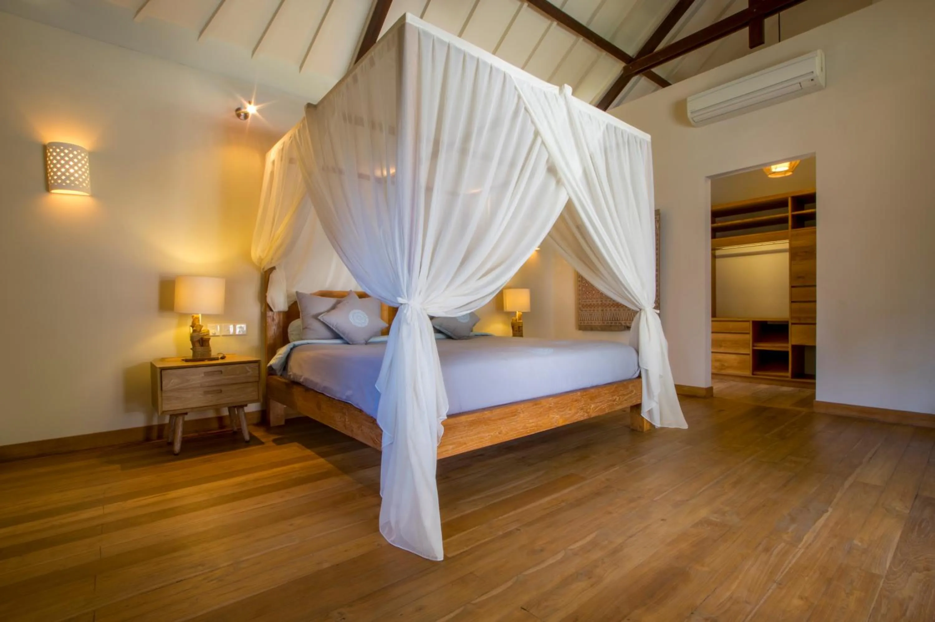 Bed in Akilea Luxury Villas