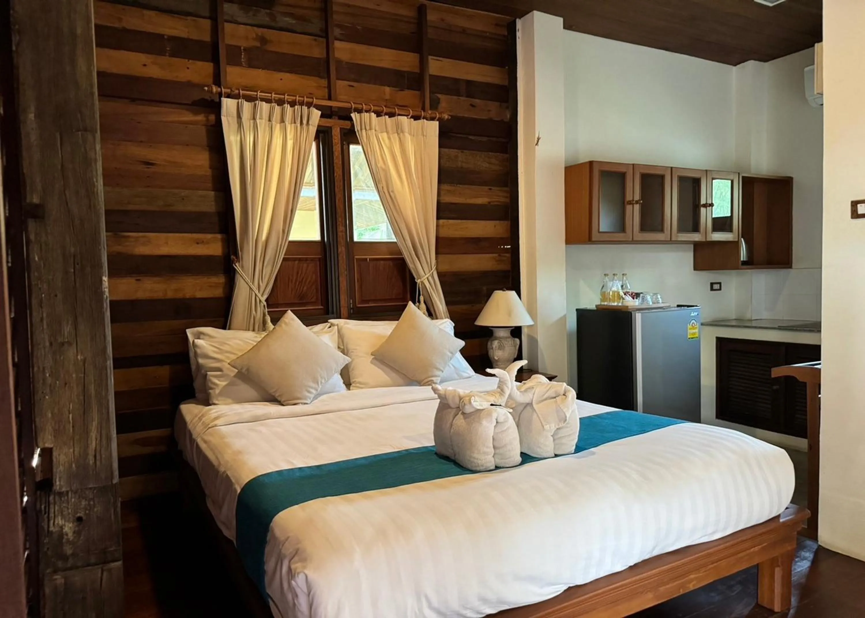 Photo of the whole room, Bed in Karina Resort Chiang Mai