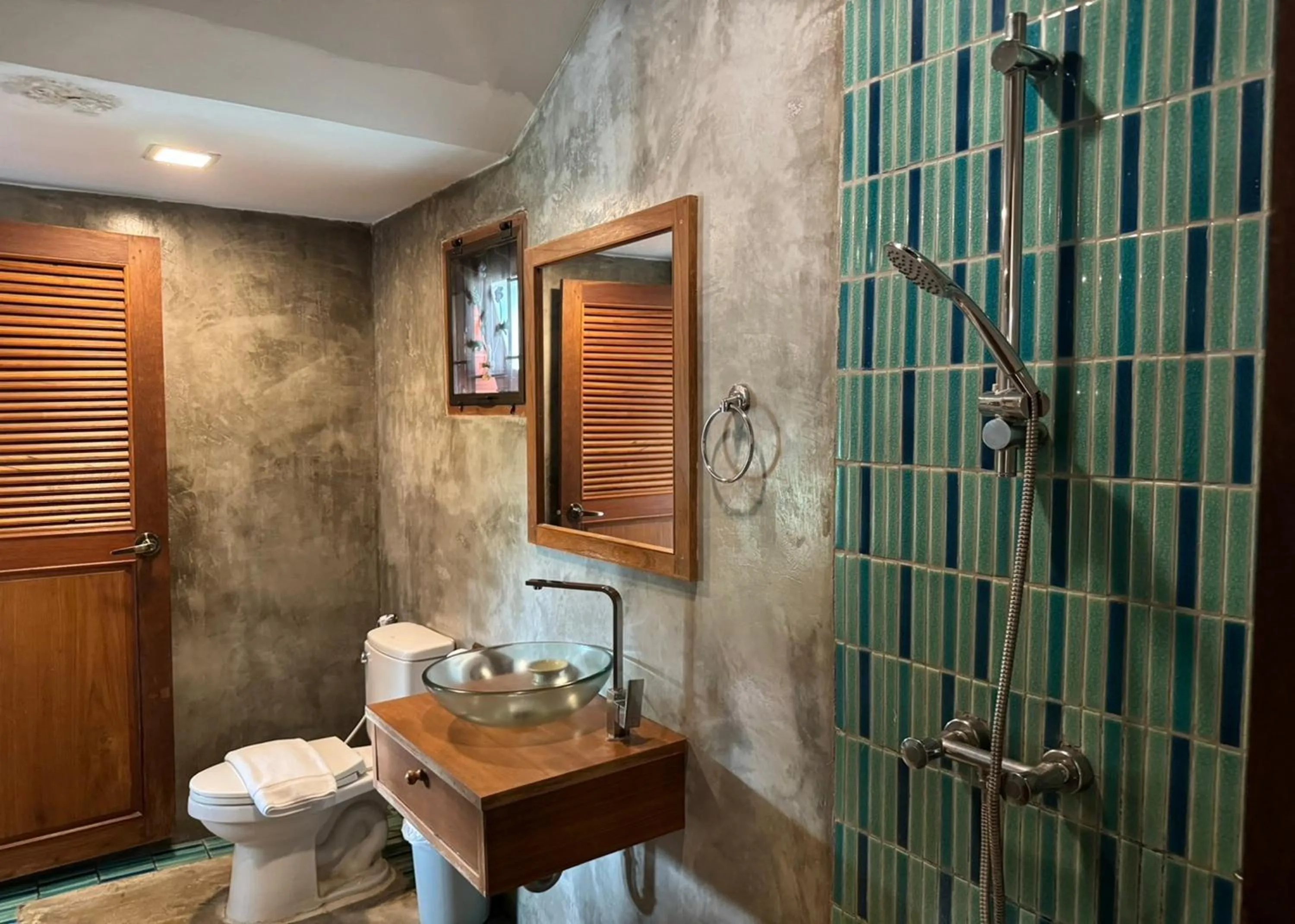 Shower in Karina Resort Chiang Mai