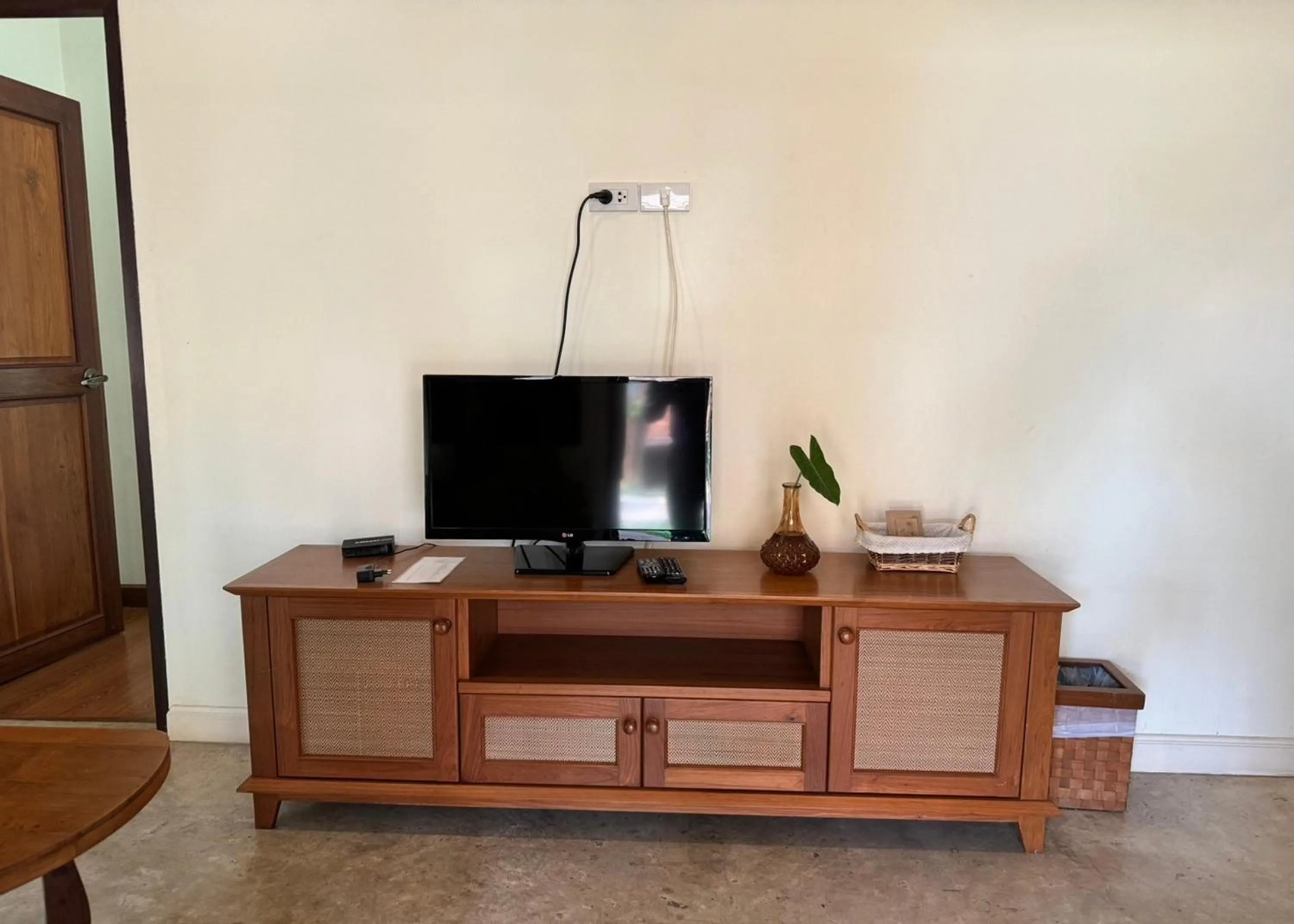 TV and multimedia in Karina Resort Chiang Mai