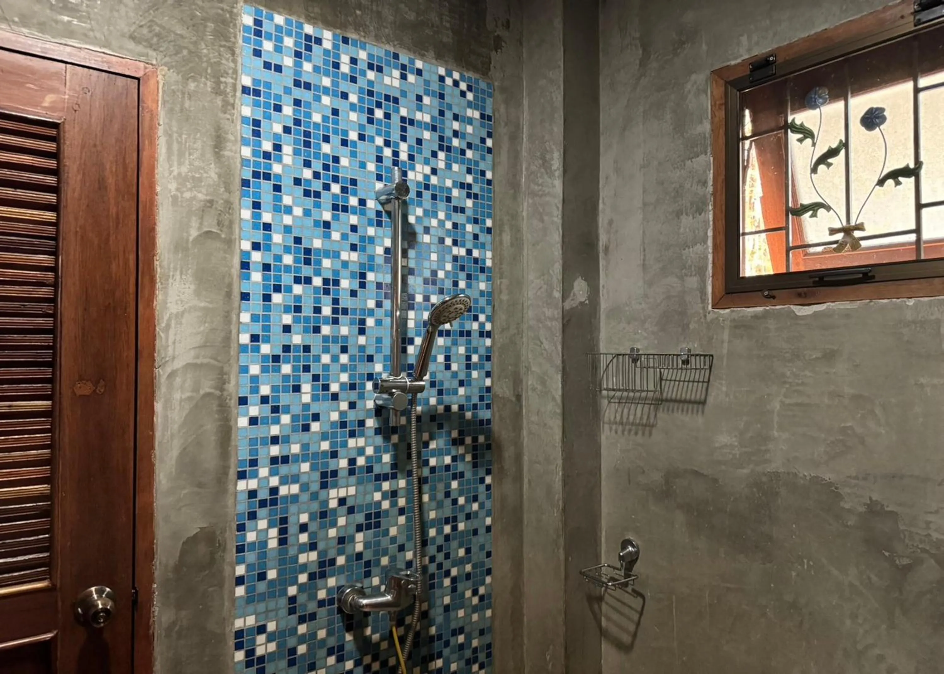 Shower in Karina Resort Chiang Mai