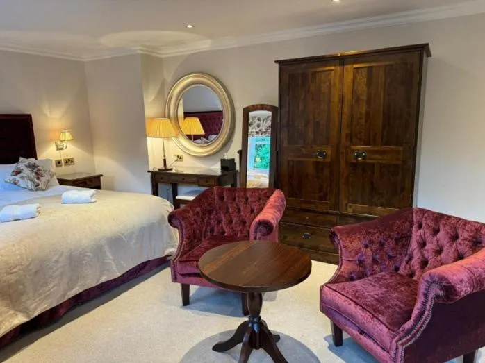 Bed in Wellwood Manor