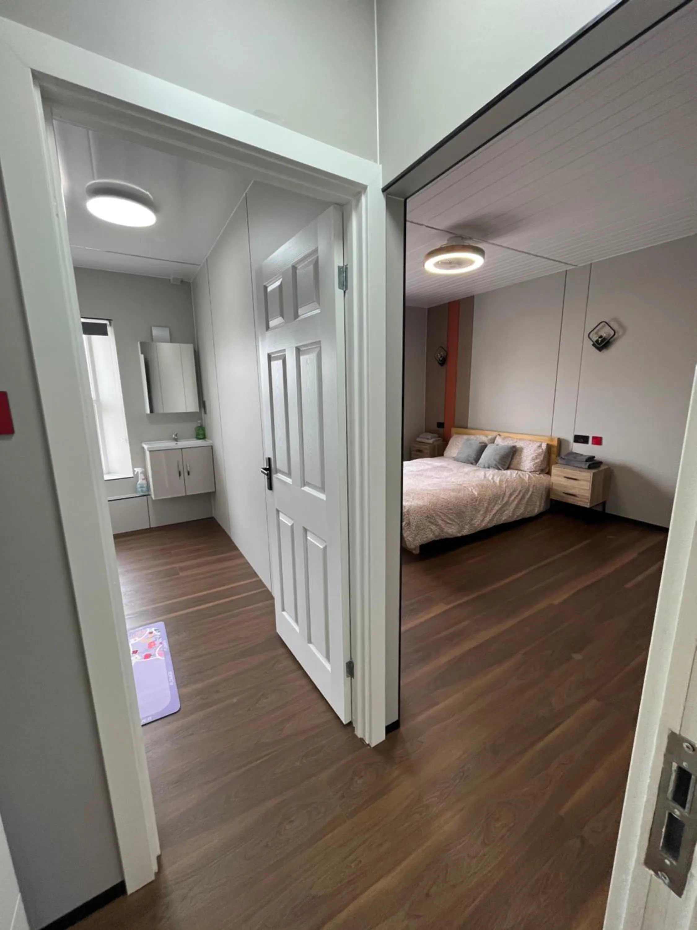 Bedroom, Bed in OYO Welsh Holiday Accommodation - Modern Stay