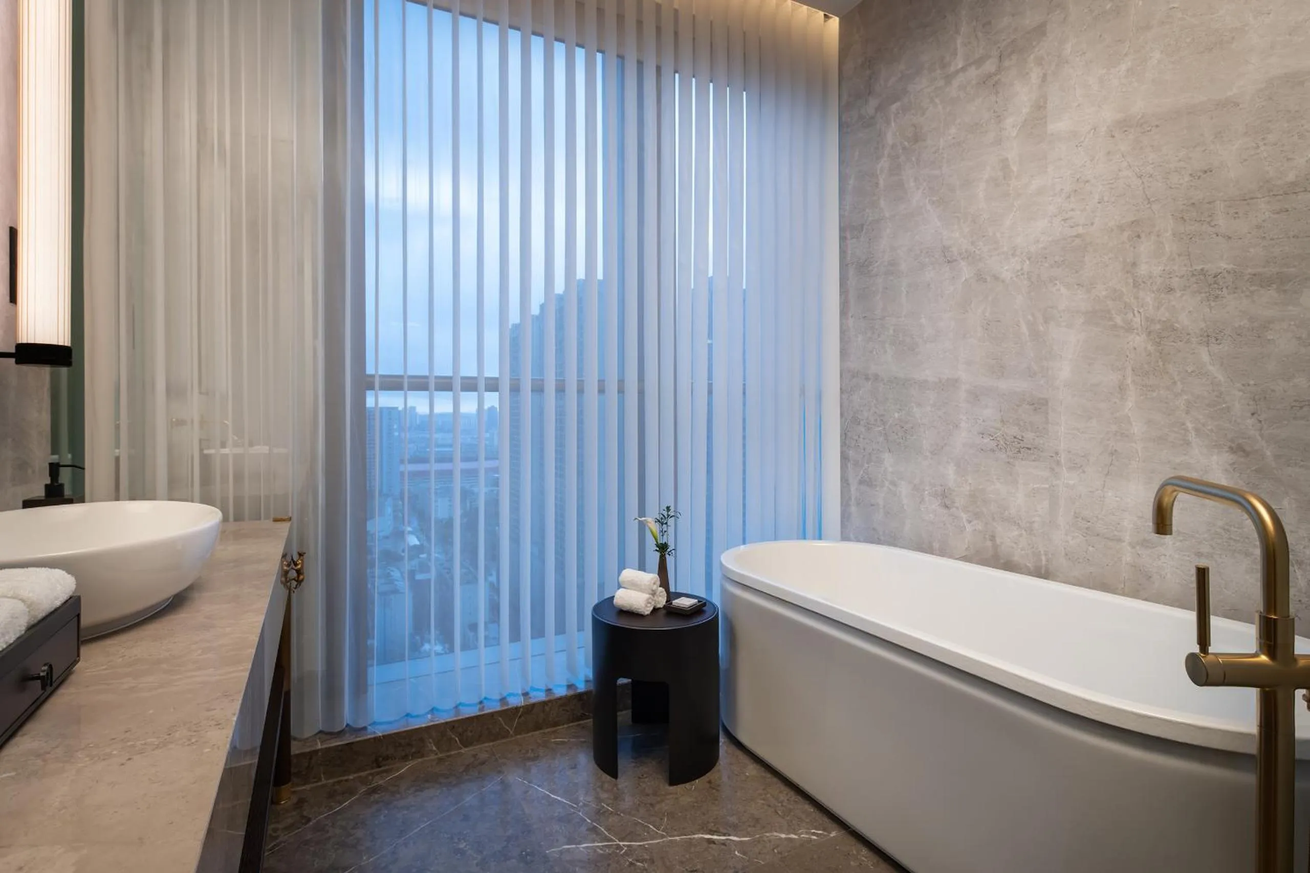 Bathroom in Grand Hyatt Kunming