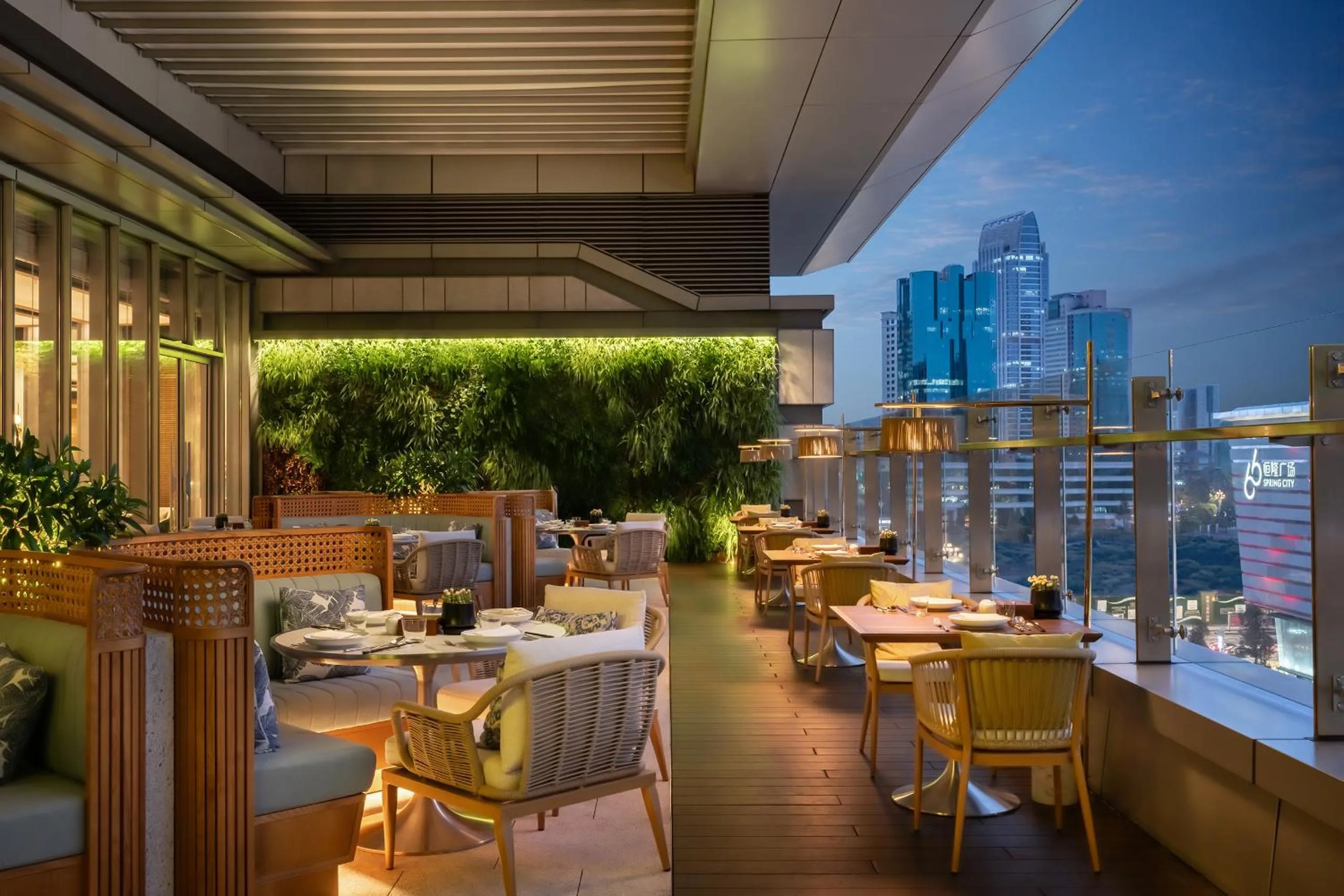 Restaurant/places to eat in Grand Hyatt Kunming