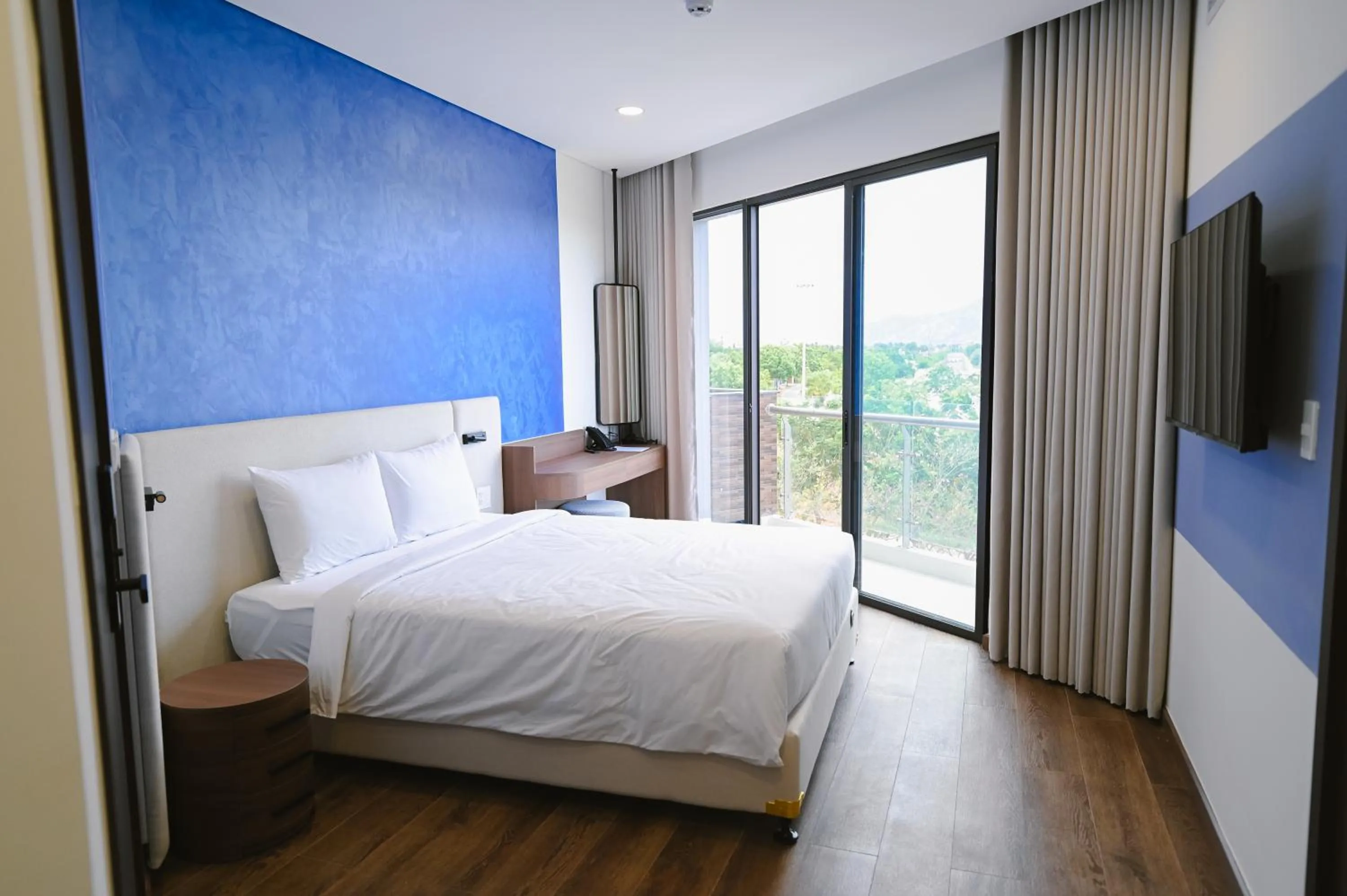 Bedroom, Bed in Glamour Boutique Hotel