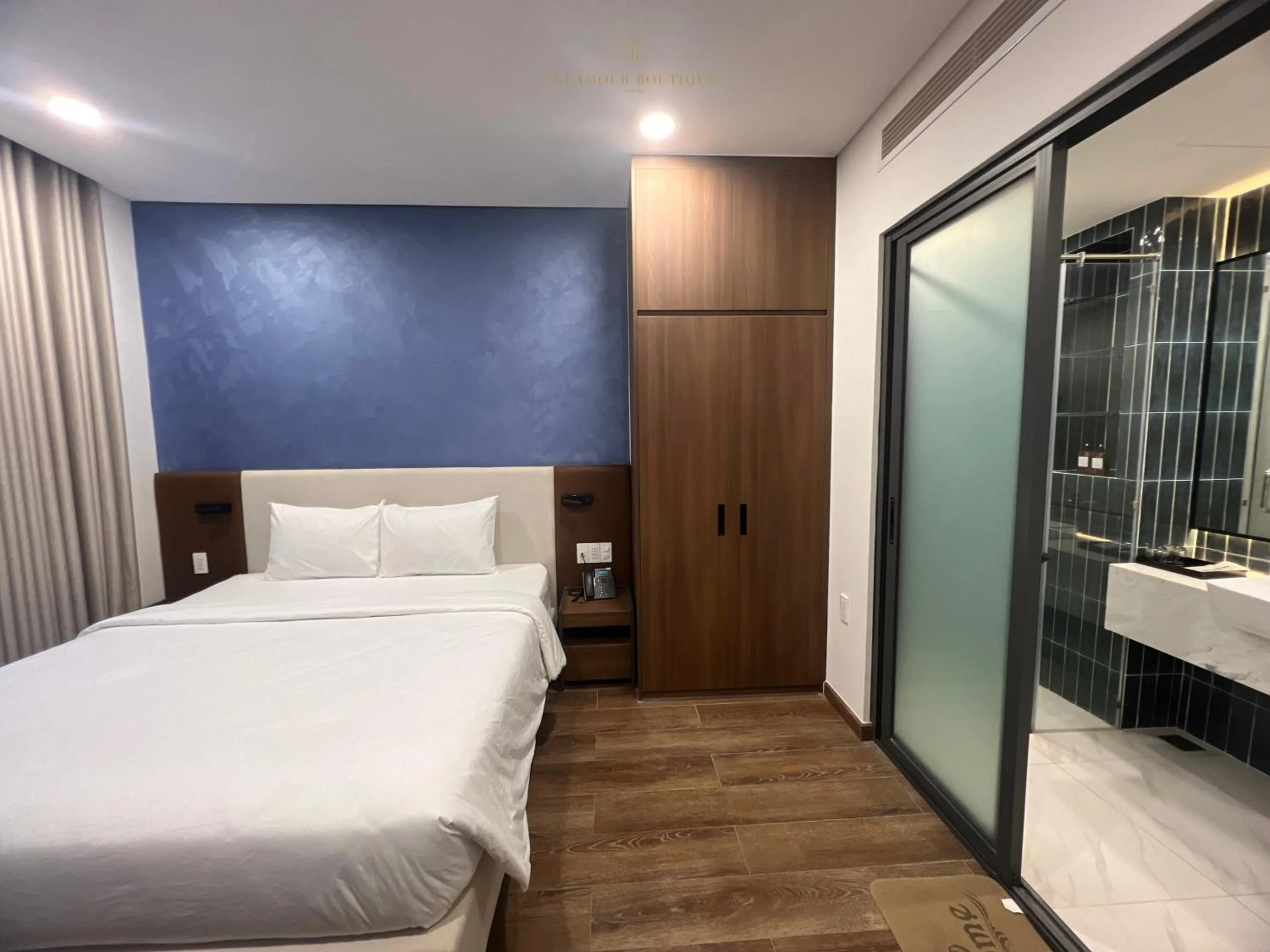 Bedroom, Bed in Glamour Boutique Hotel