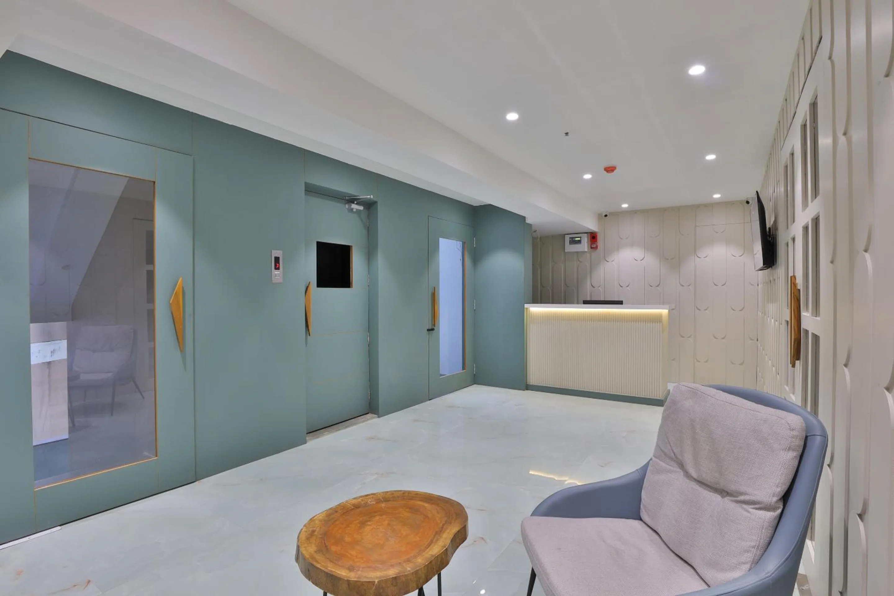 Lobby or reception in Hotel Serenity