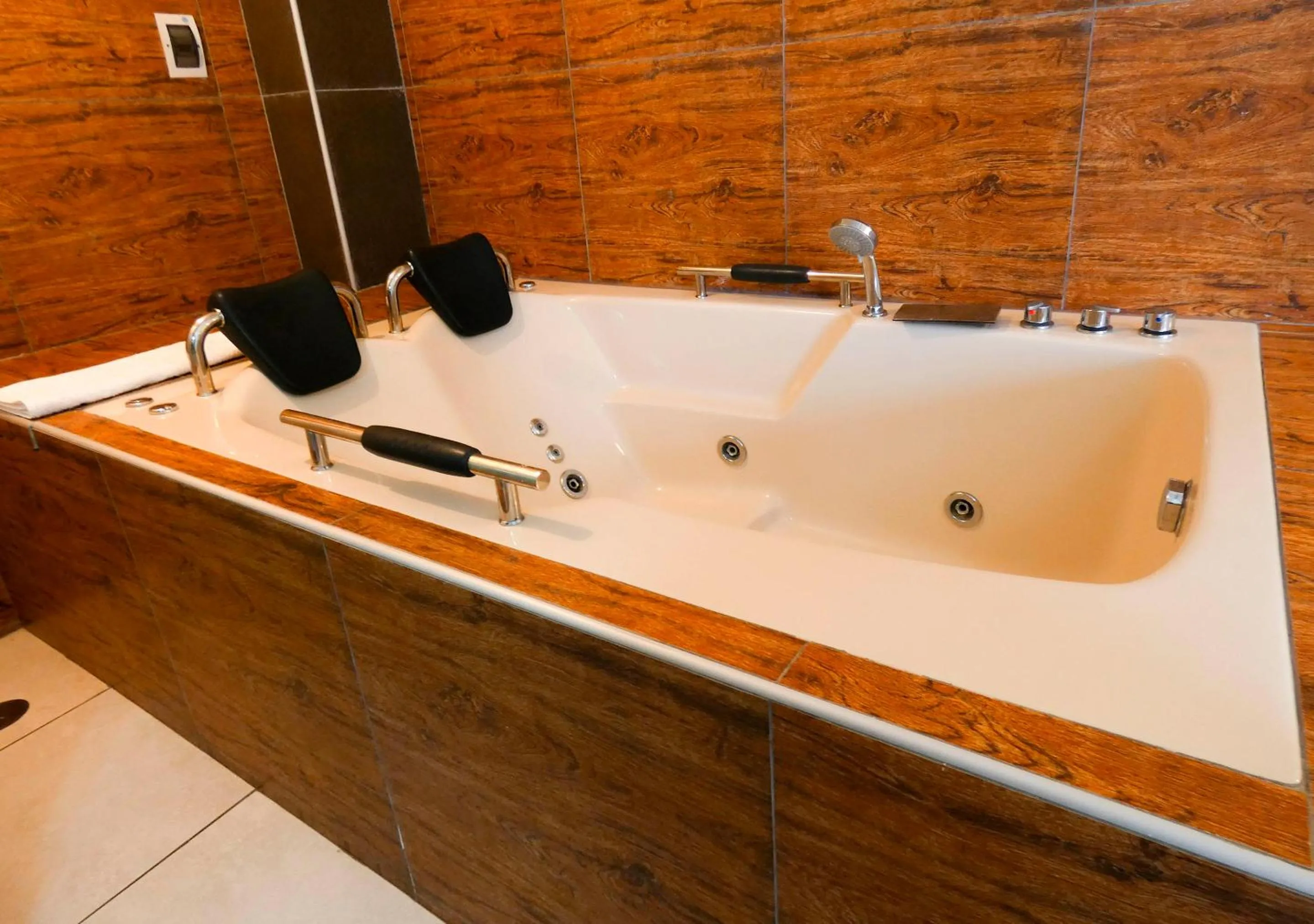 Bathroom in Hotel Plaza