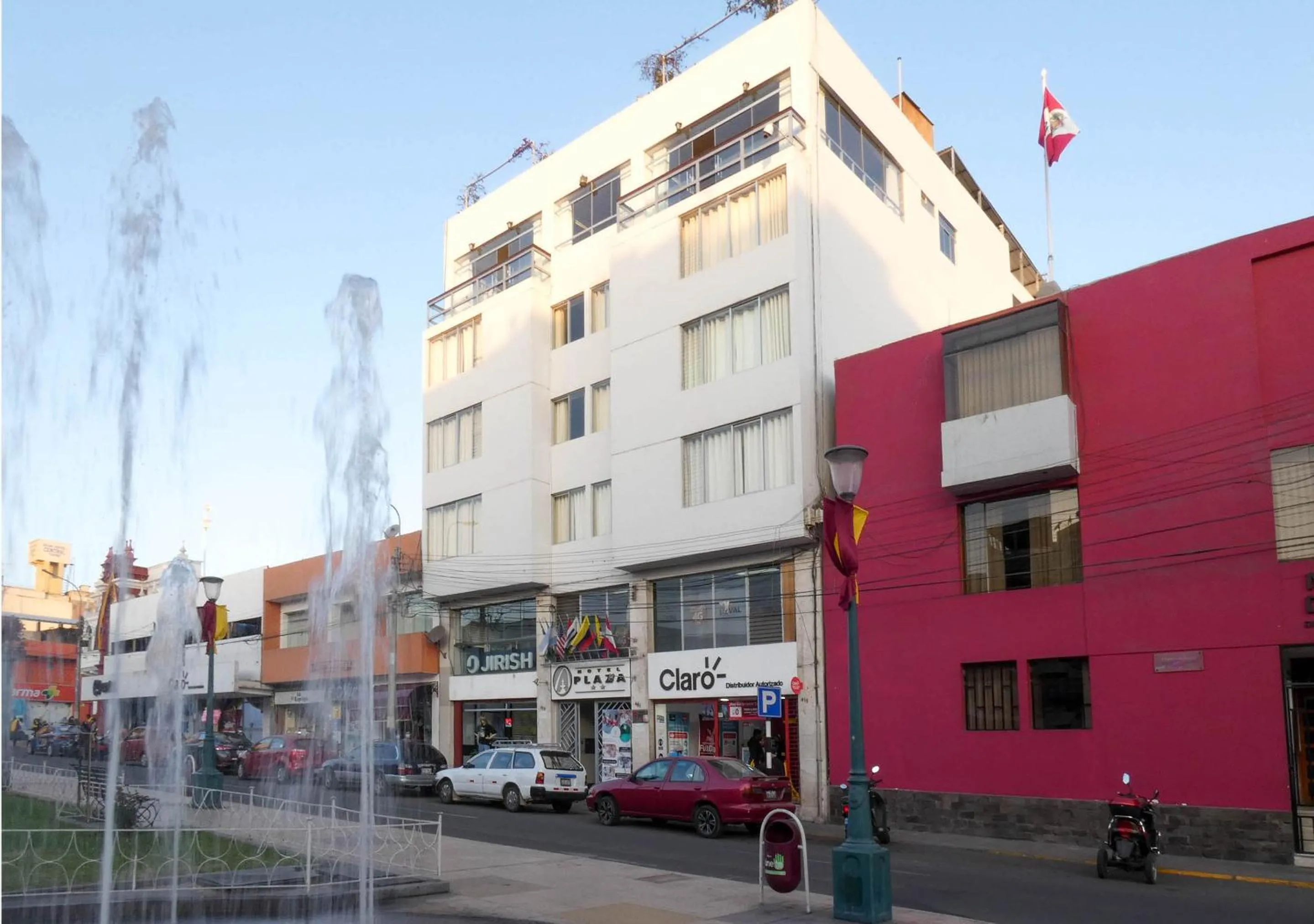 Property building in Hotel Plaza