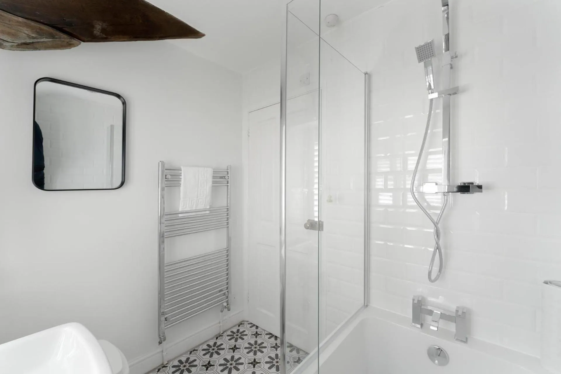 Darwin Cottage