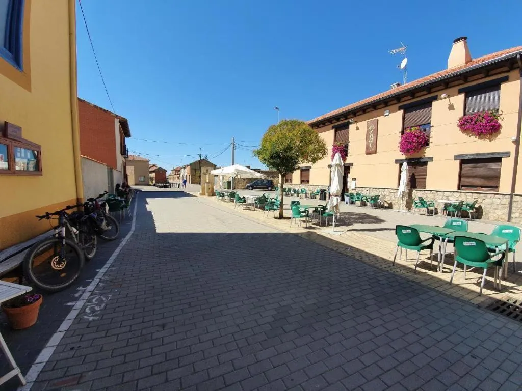 Albergue Villares de Orbigo