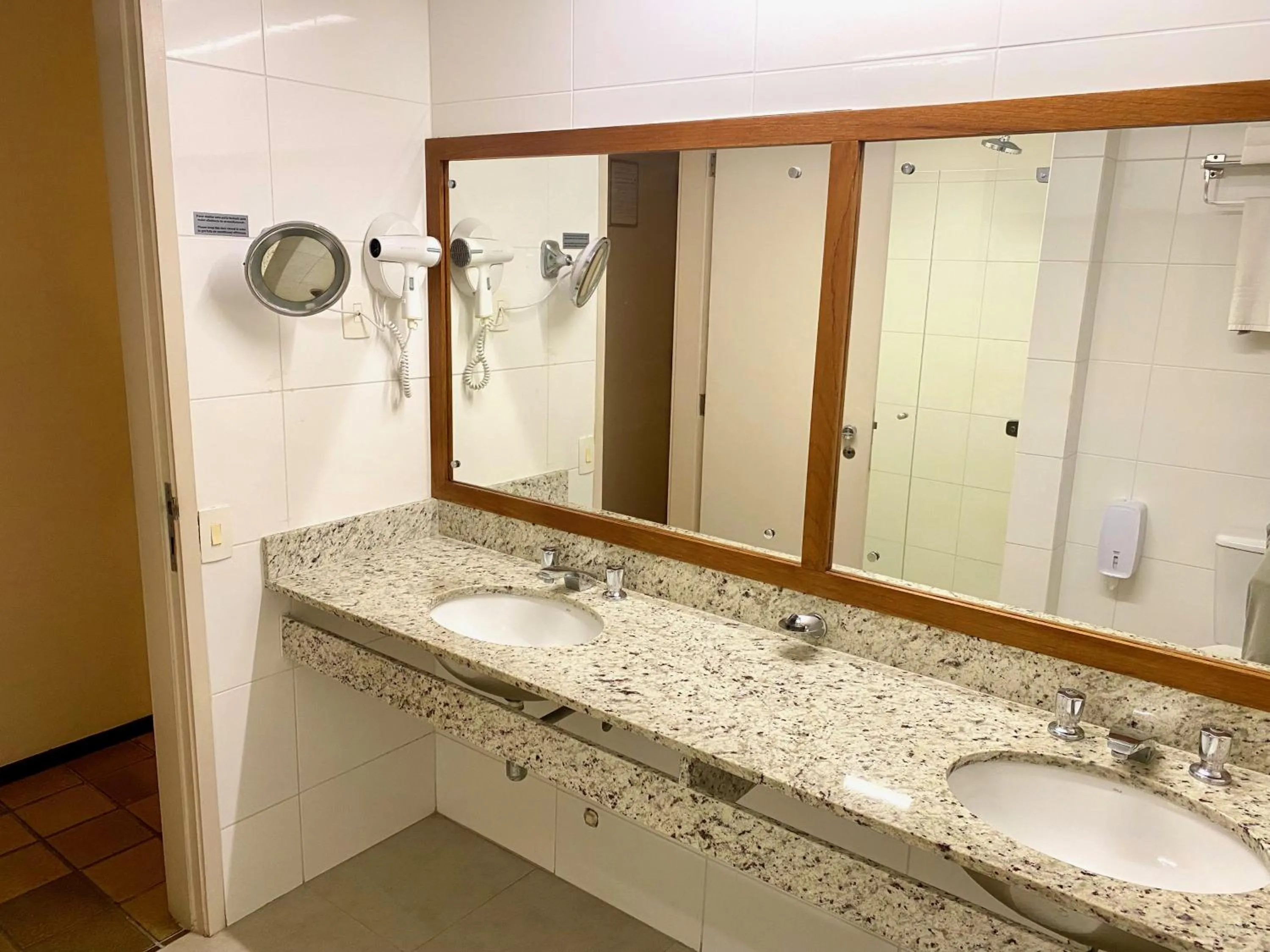 Shower in Kastel Manibu Recife - Boa Viagem