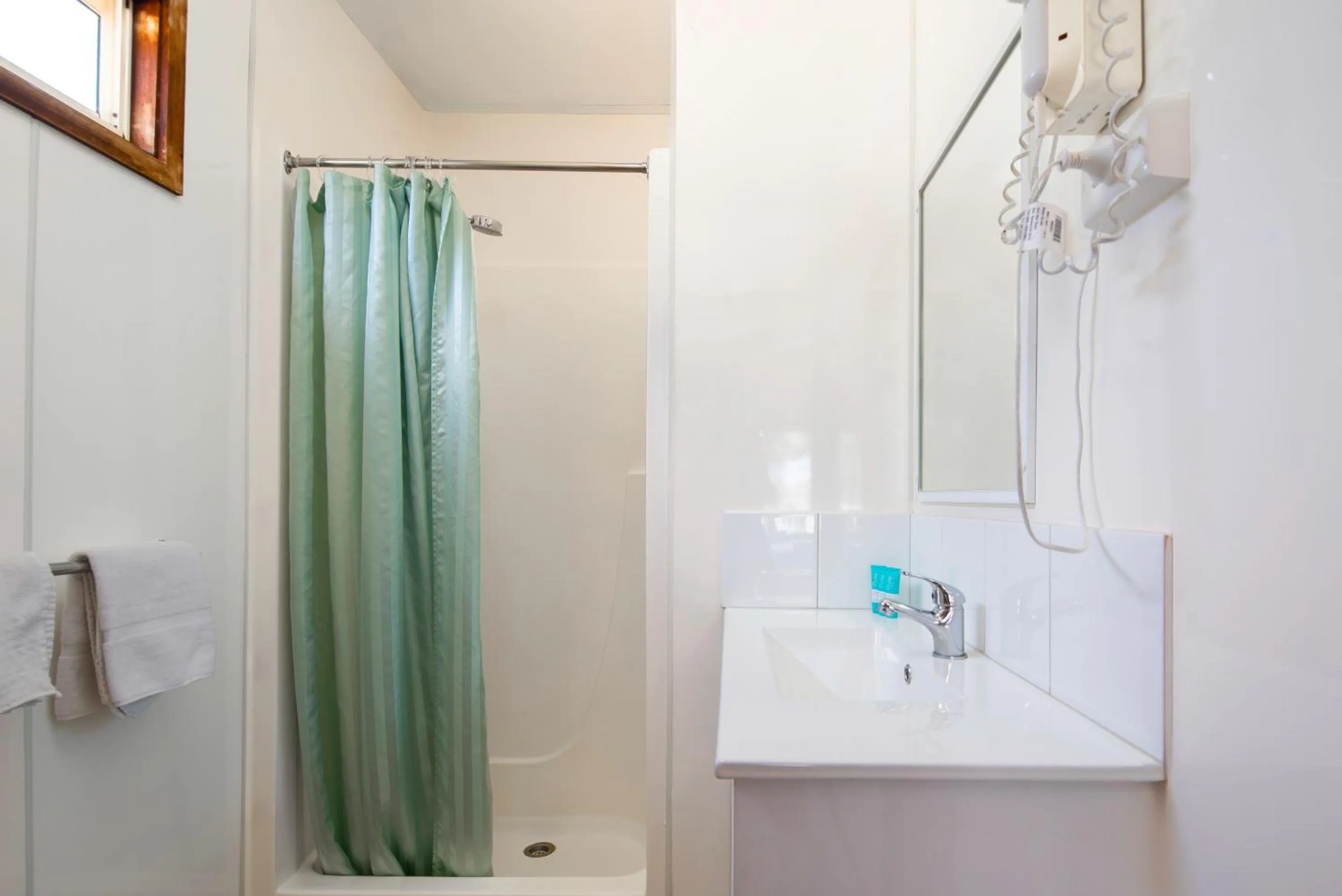 Shower in Echo Holiday Parks - Naracoorte