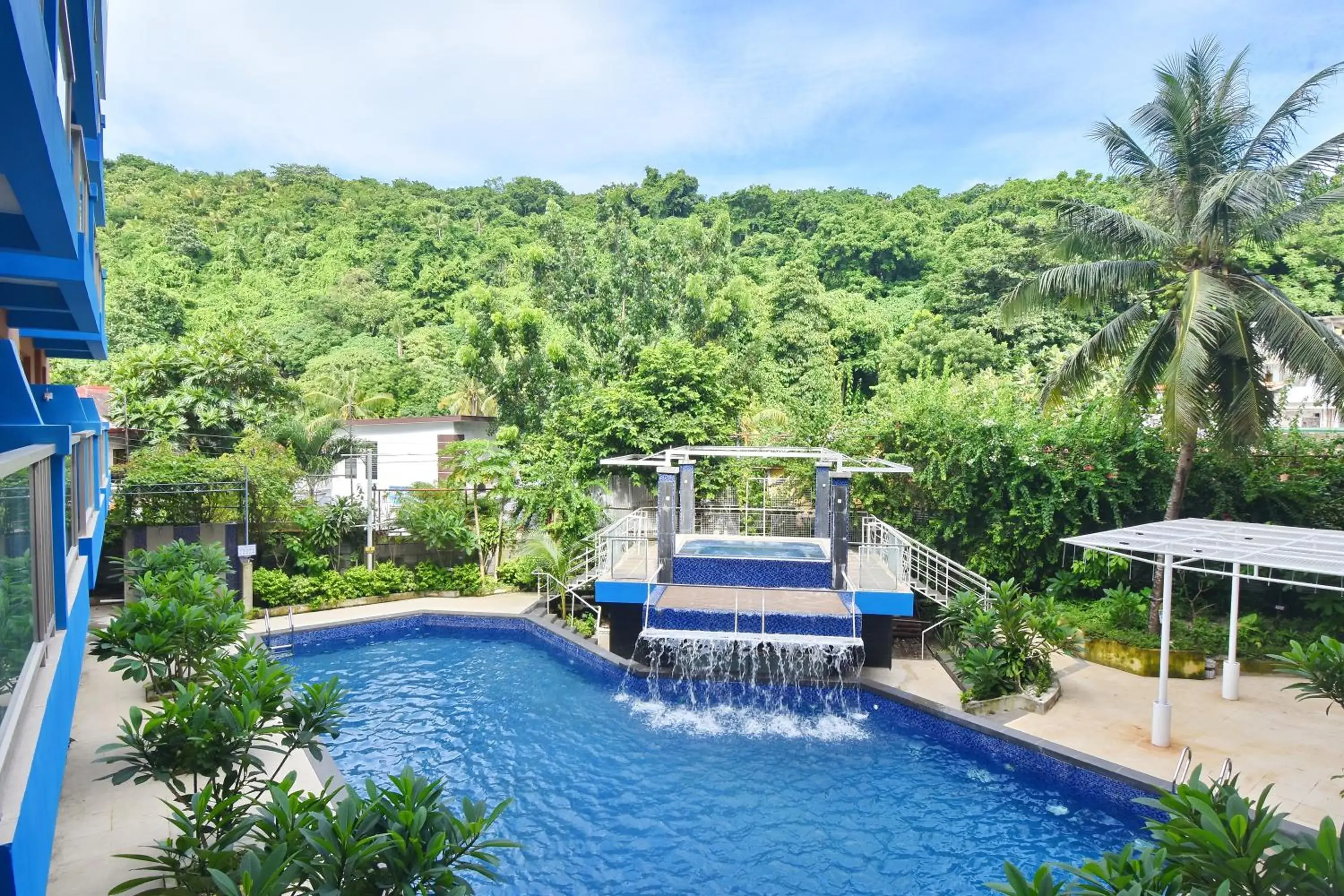 Pool view in OSEIDON HOTEL BORACAY Pool view in OSEIDON HOTEL BORACAY