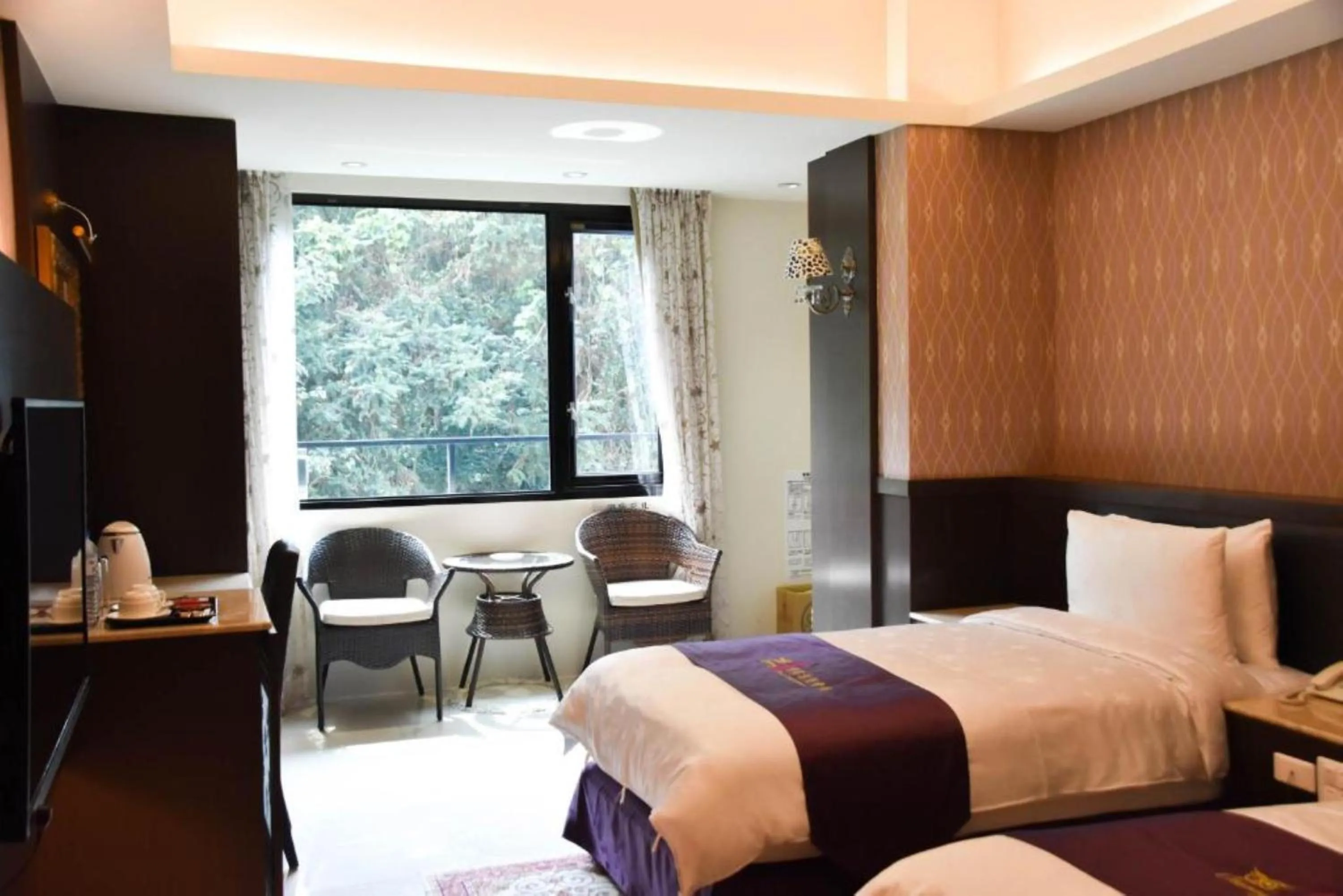 Bed in Cherry Feast Resort