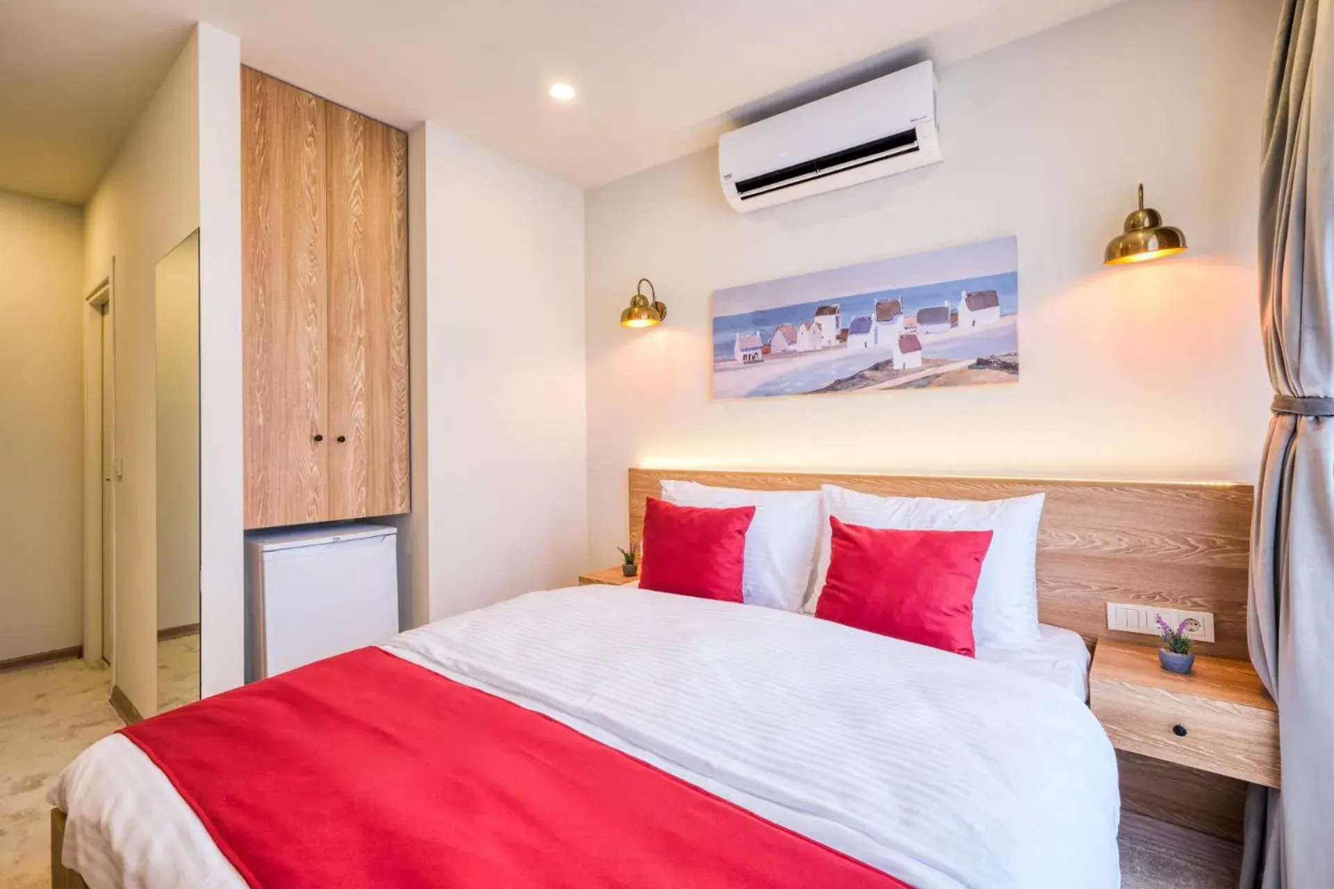 Bed in Elephant In The Room Bed in Elephant In The Room