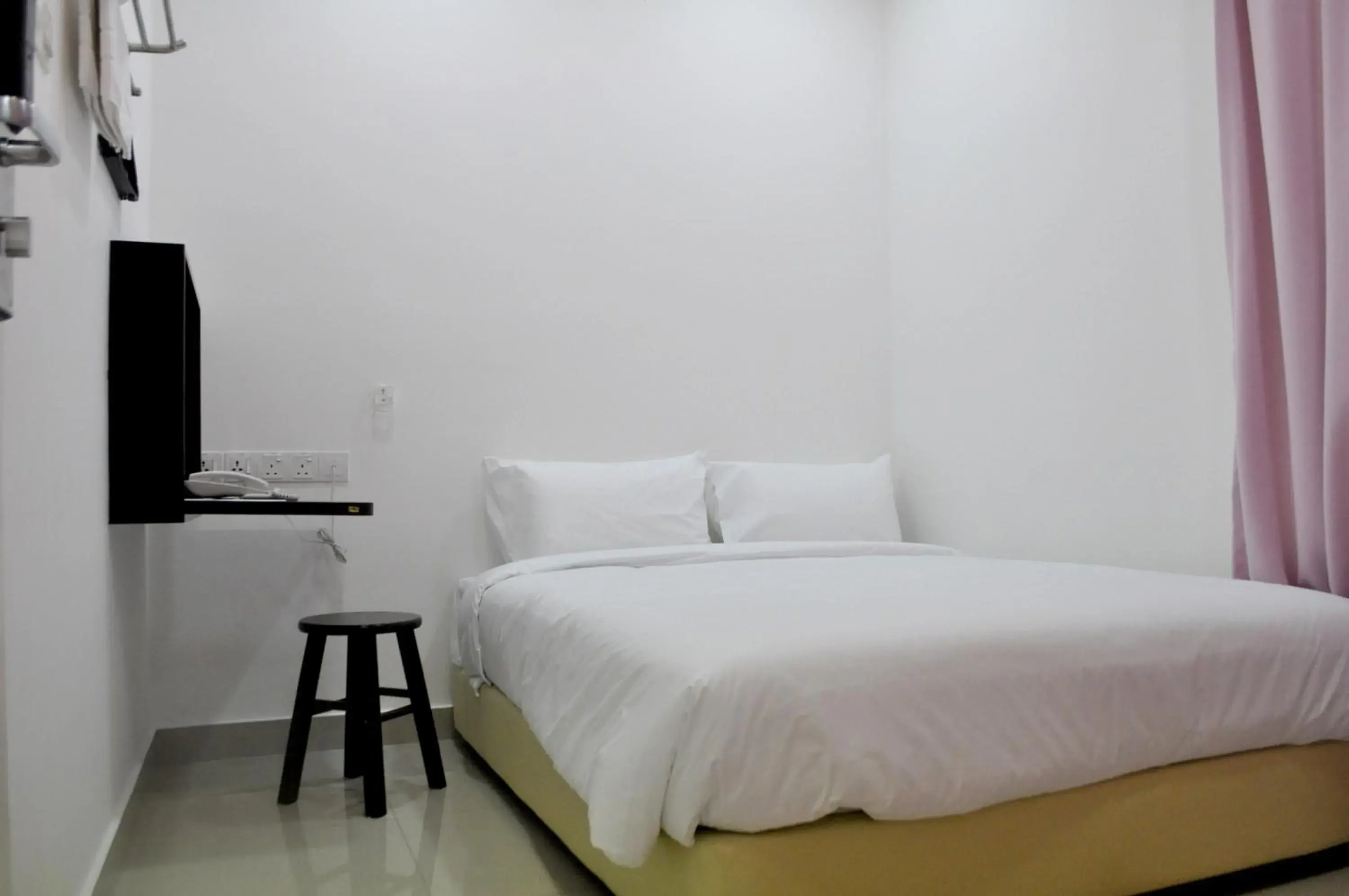 Bed in YY48 Hotel 2 Mins Walk From Masjid Jamek LRT Station Bed in YY48 Hotel 2 Mins Walk From Masjid Jamek LRT Station
