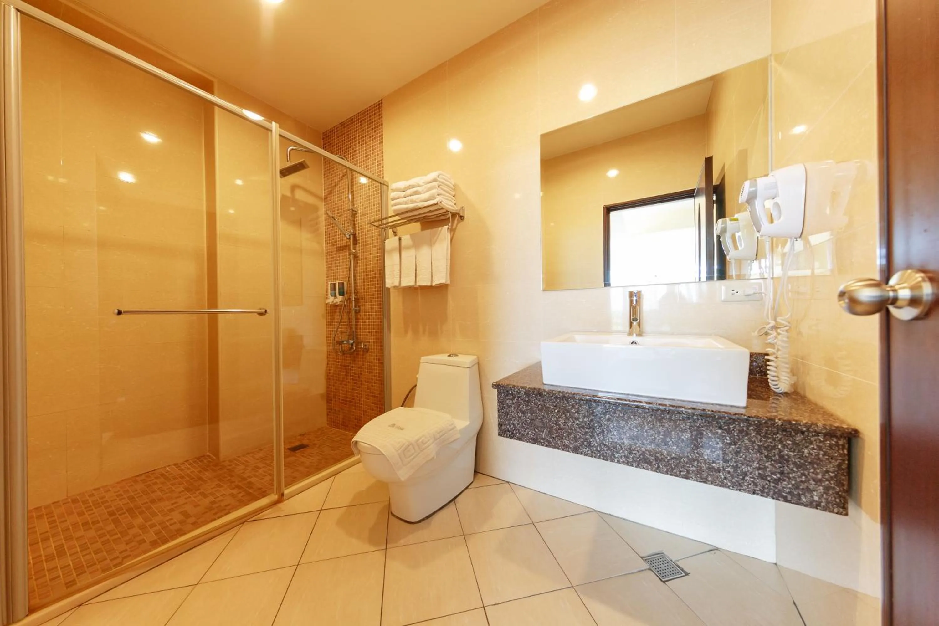 Bathroom in Green Yard B&B