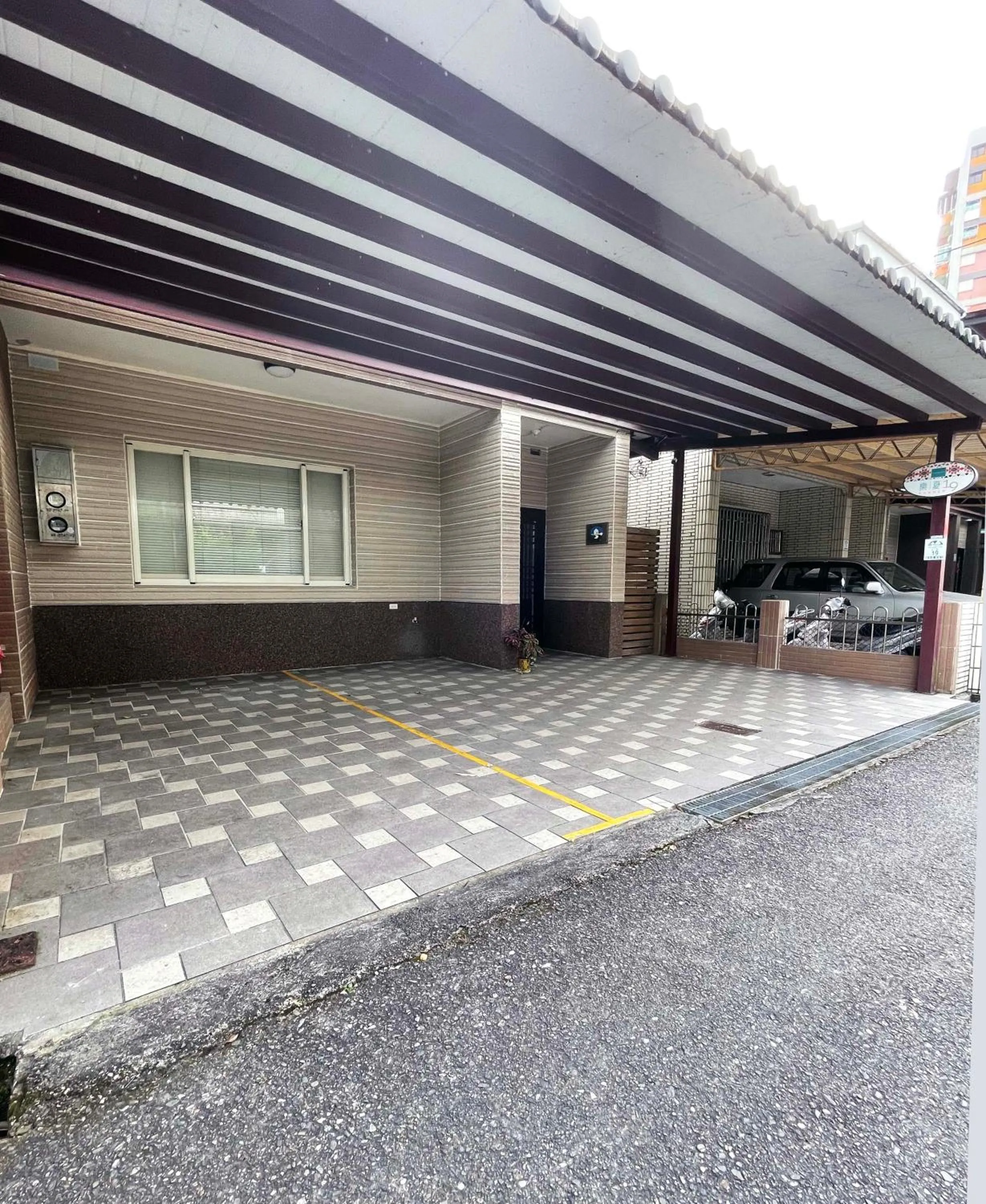 Property building in Sommer 19 B&B