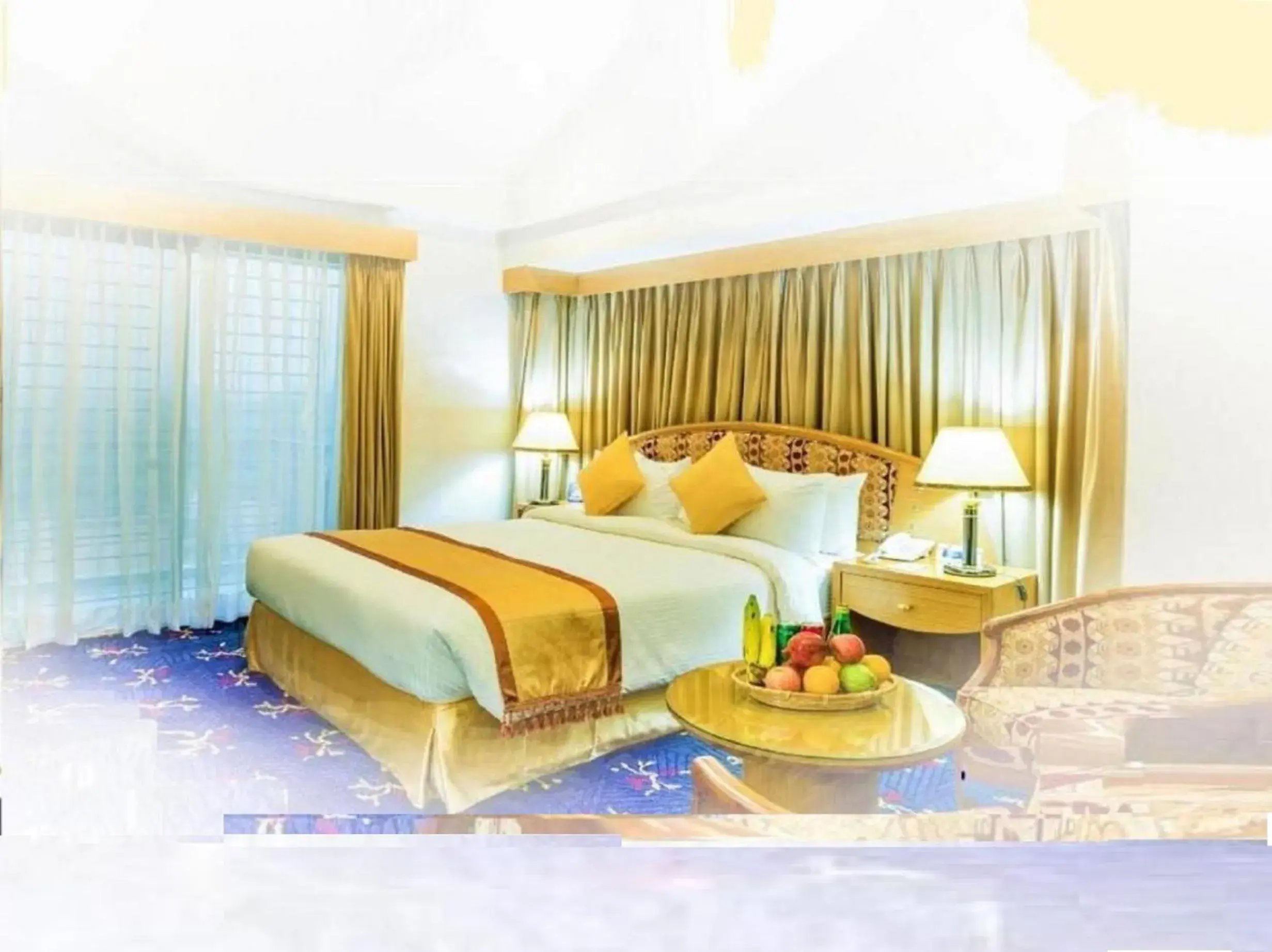 Bedroom, Bed in HOTEL LAKE CASTLE - Parkview Bedroom, Bed in HOTEL LAKE CASTLE - Parkview