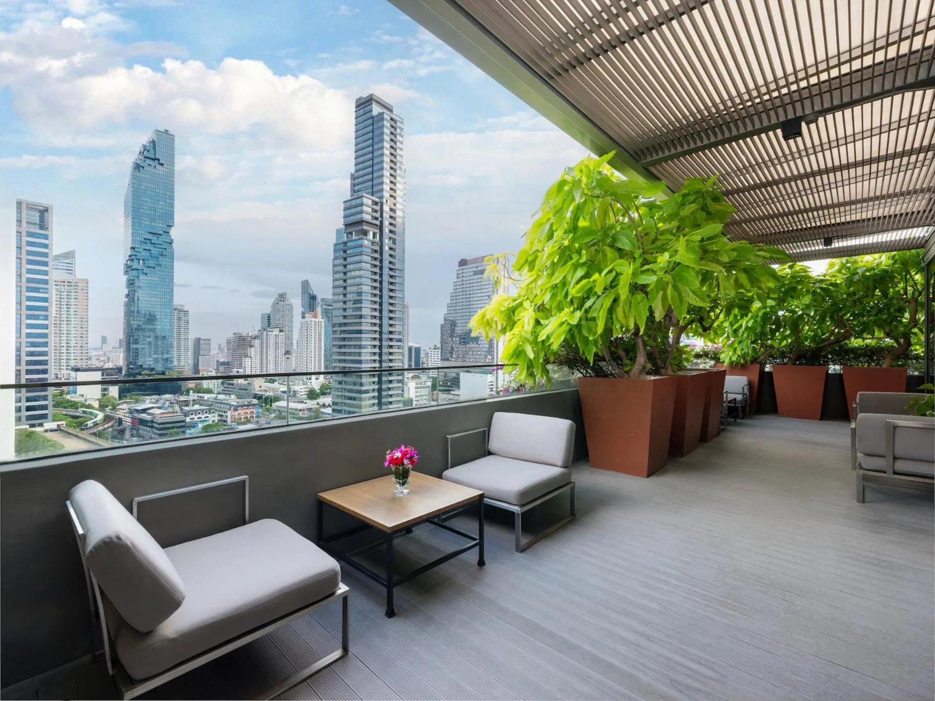 Lounge or bar in Amara Bangkok Hotel