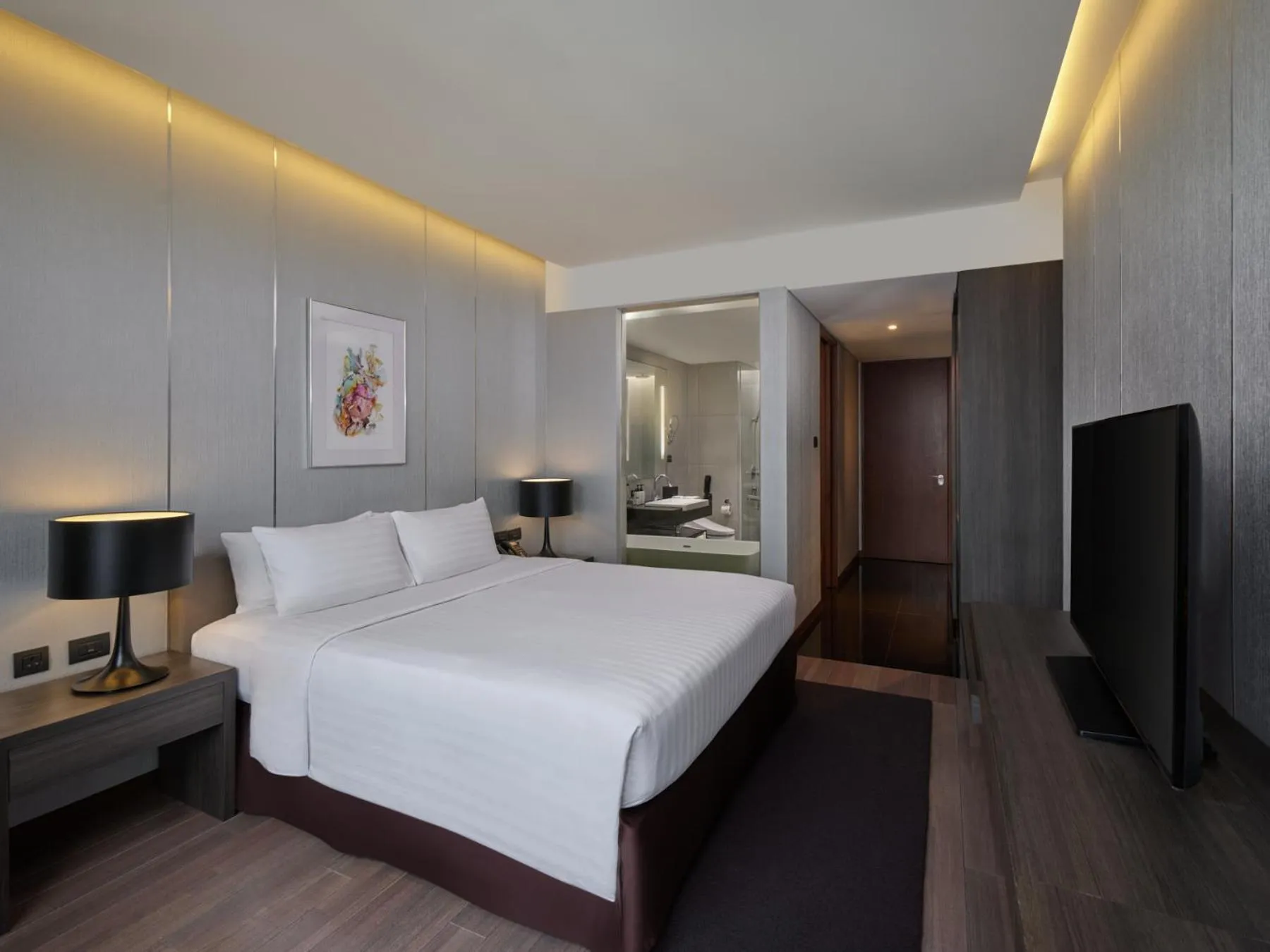 Photo of the whole room, Bed in Amara Bangkok Hotel