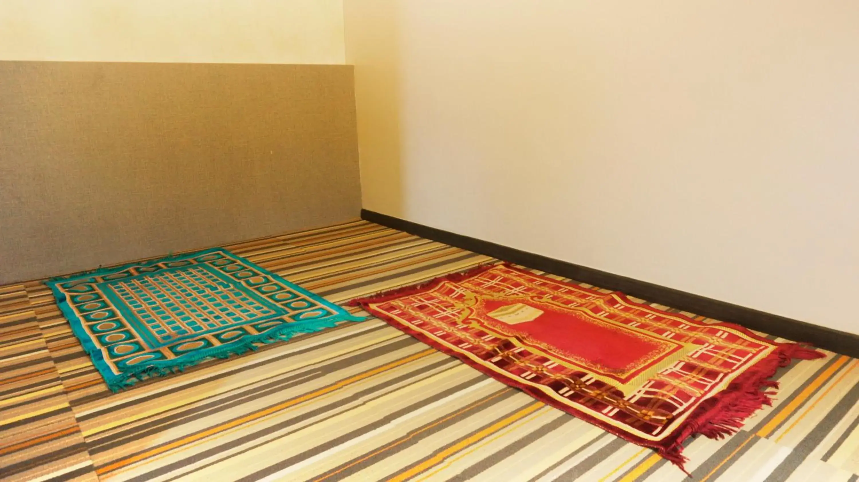 Facility for disabled guests, Bed in Seeds Hotel Setia Wangsa Facility for disabled guests, Bed in Seeds Hotel Setia Wangsa