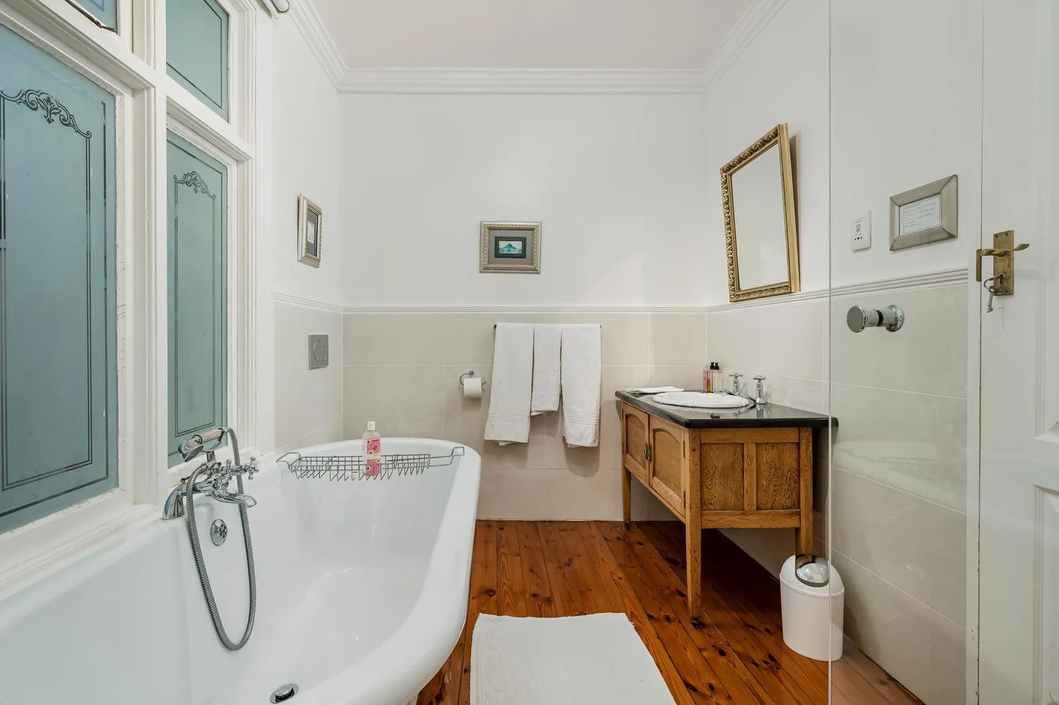 Millbury Guest House