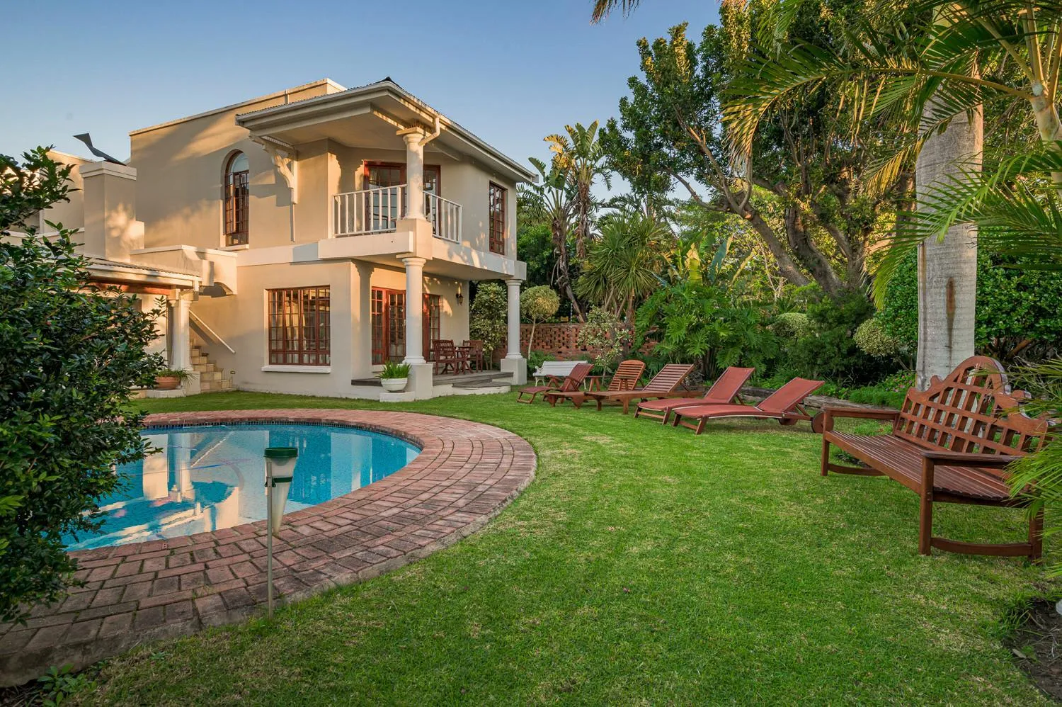 Millbury Guest House