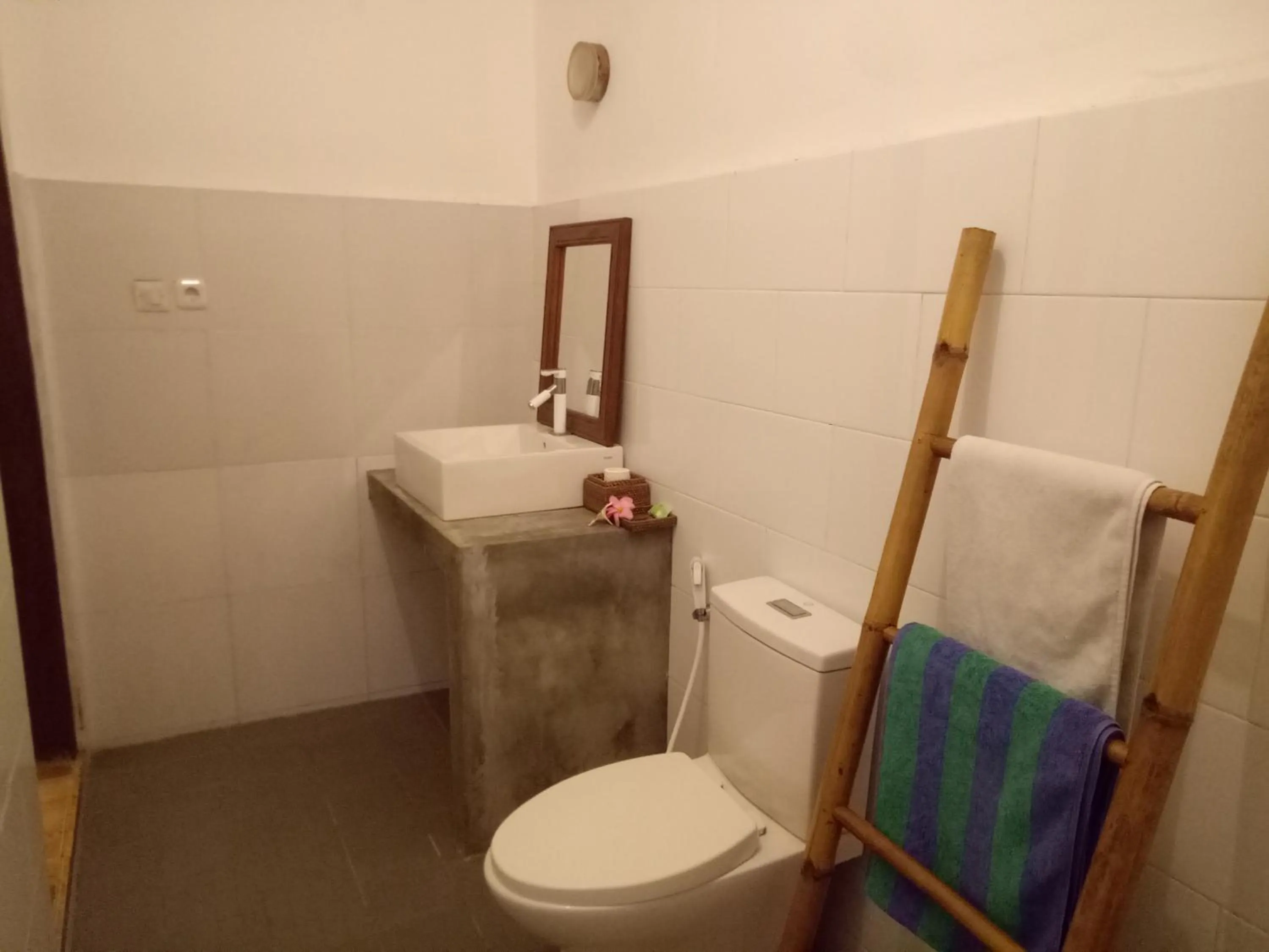 Toilet in Palm Trees Villas