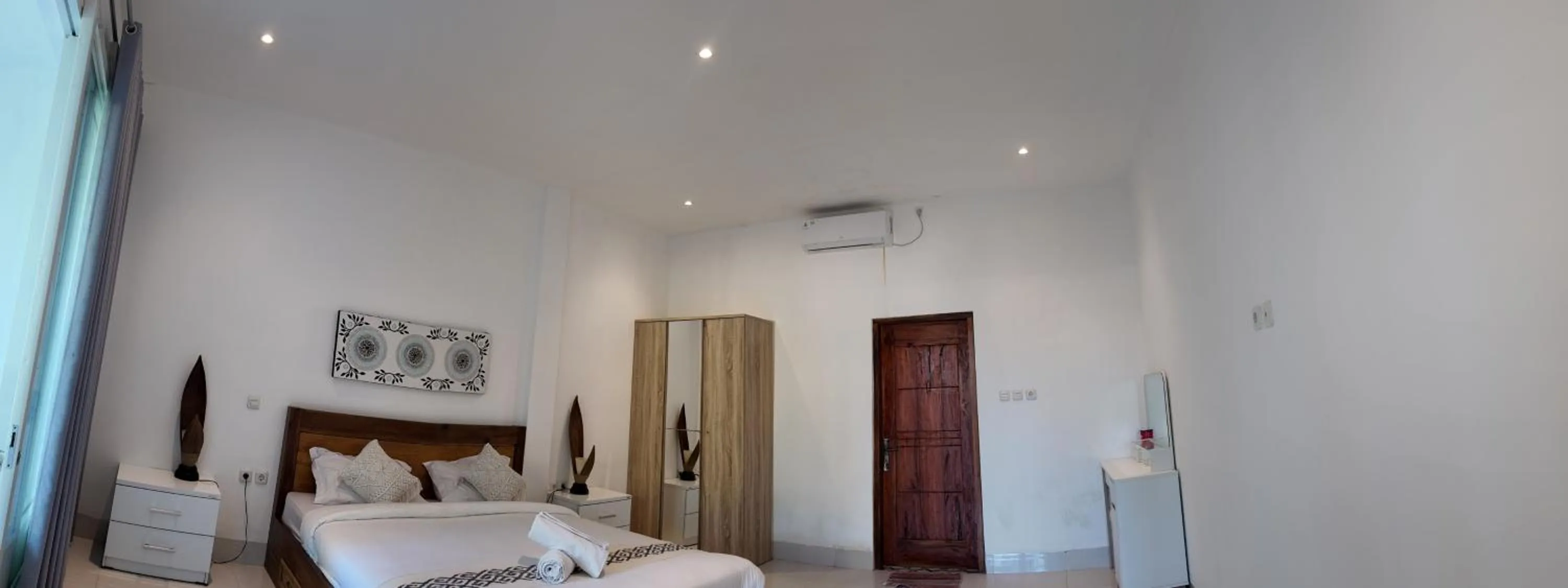 Bed in Turtle House Lombok