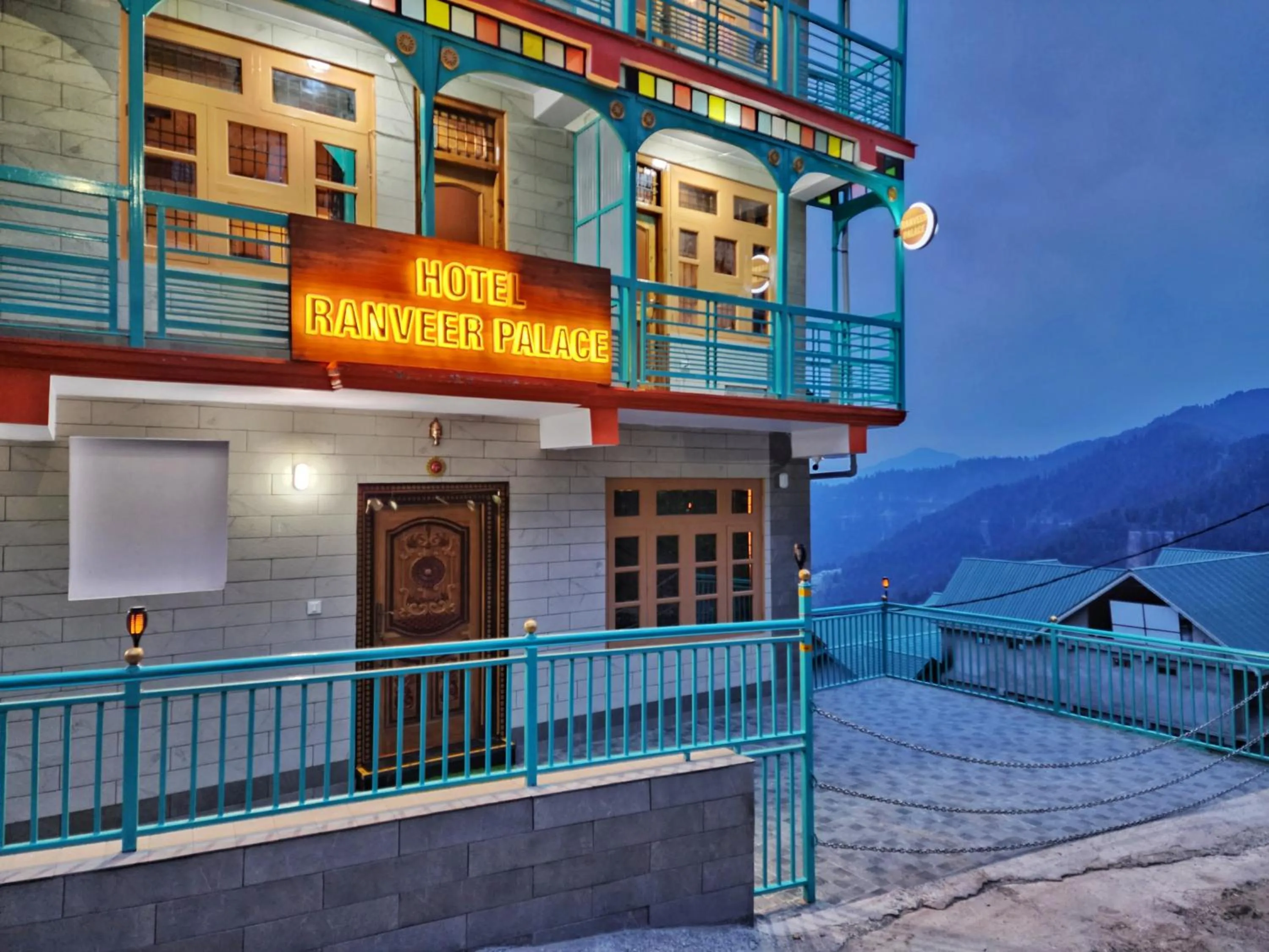 Hotel Ranveer Palace